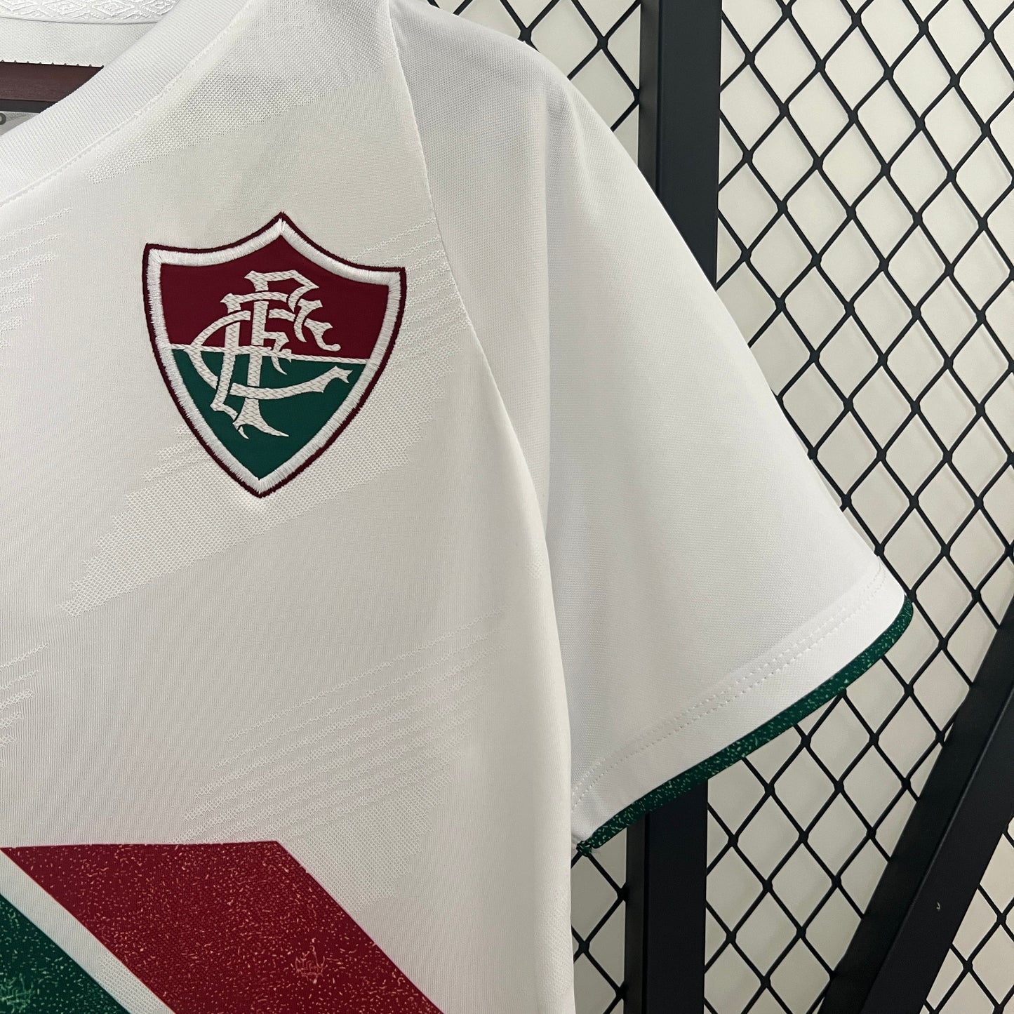 CAMISETA SEGUNDA EQUIPACIÓN FLUMINENSE 2024 VERSIÓN FAN