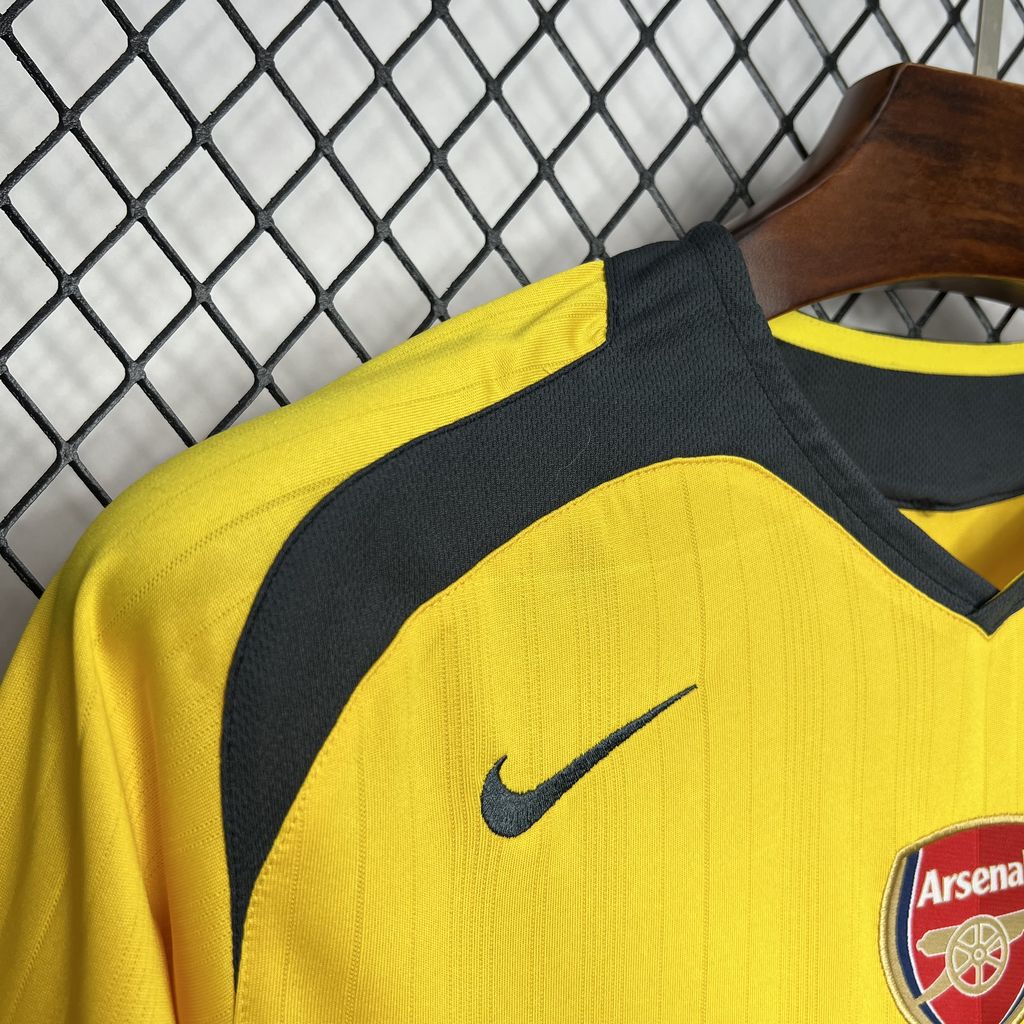 CAMISETA SEGUNDA EQUIPACIÓN ARSENAL 2005/06