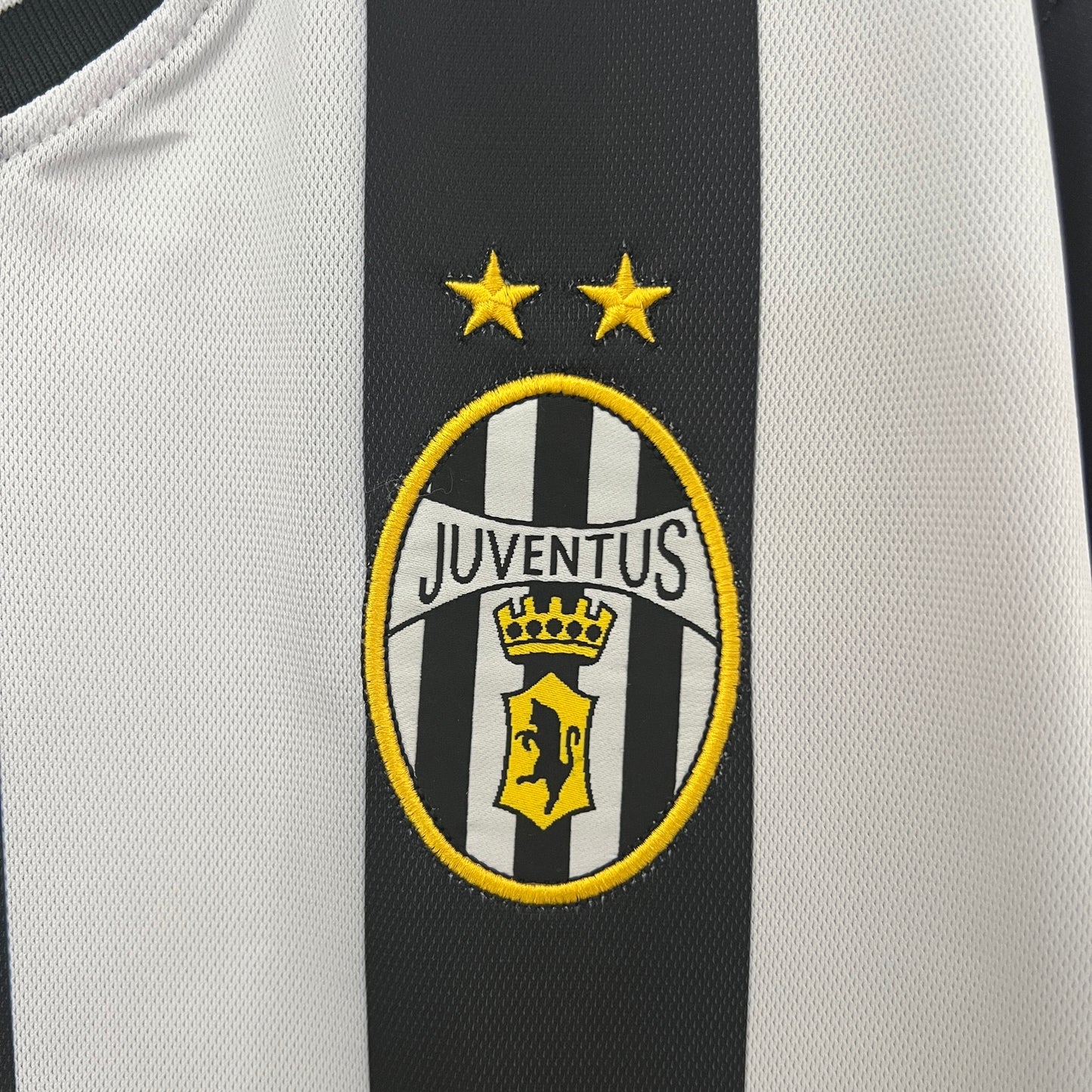 CAMISETA PRIMERA EQUIPACIÓN JUVENTUS 2001/02