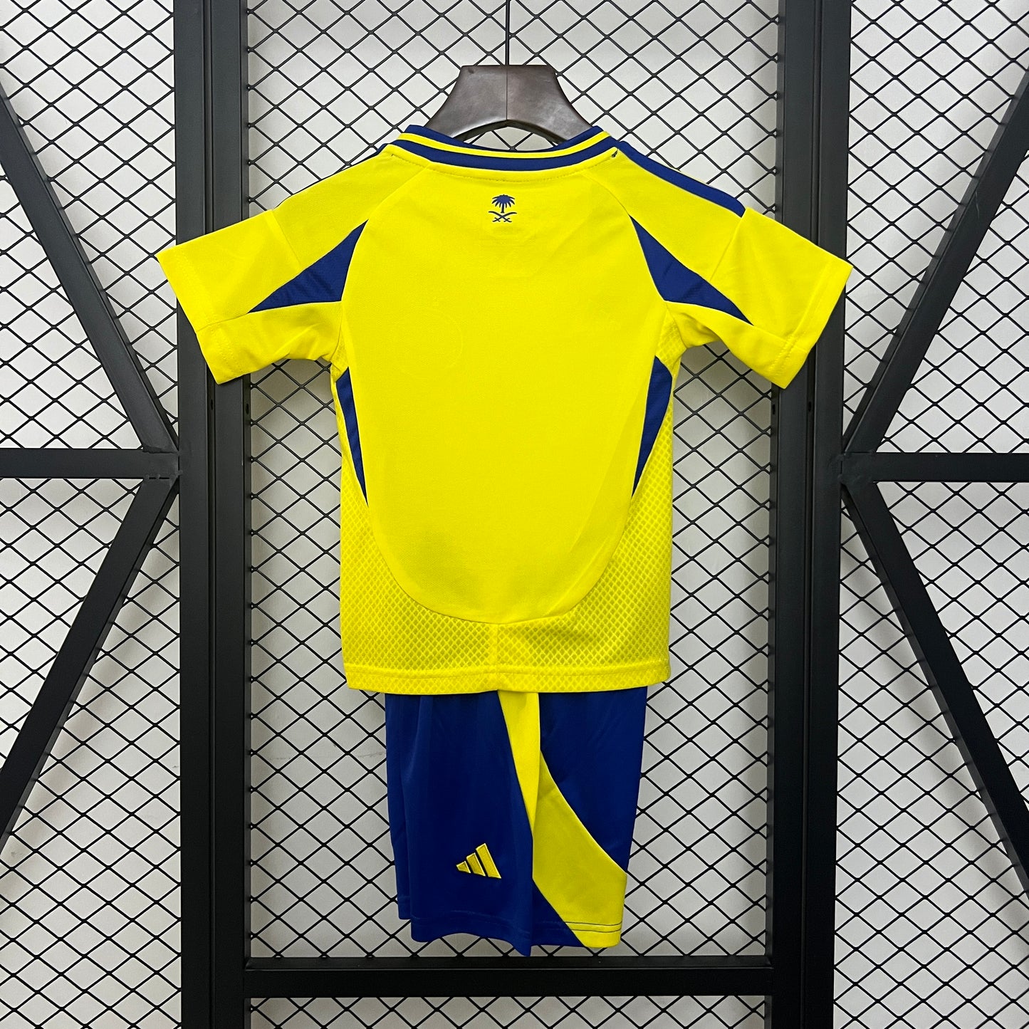 CAMISETA PRIMERA EQUIPACIÓN AL NASSR 24/25 VERSIÓN INFANTIL