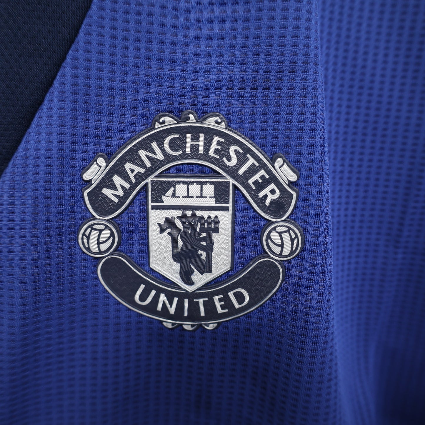 SHORTS SEGUNDA EQUIPACIÓN MANCHESTER UNITED 24/25 VERSIÓN JUGADOR