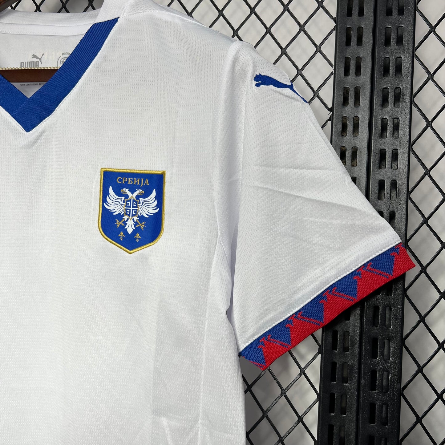 CAMISETA SEGUNDA EQUIPACIÓN SERBIA 2024 VERSIÓN FAN