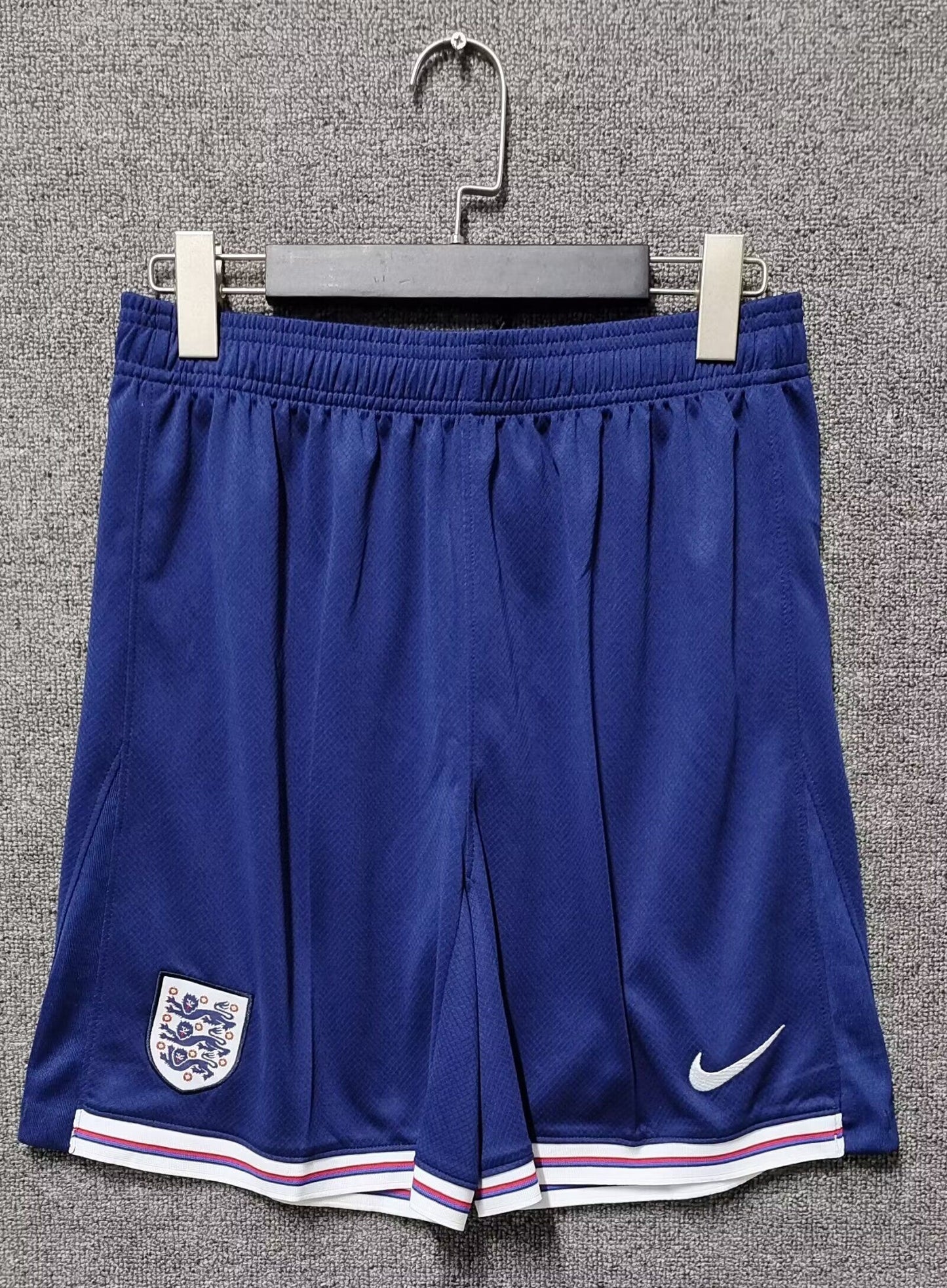 SHORTS PRIMERA EQUIPACIÓN INGLATERRA 2024