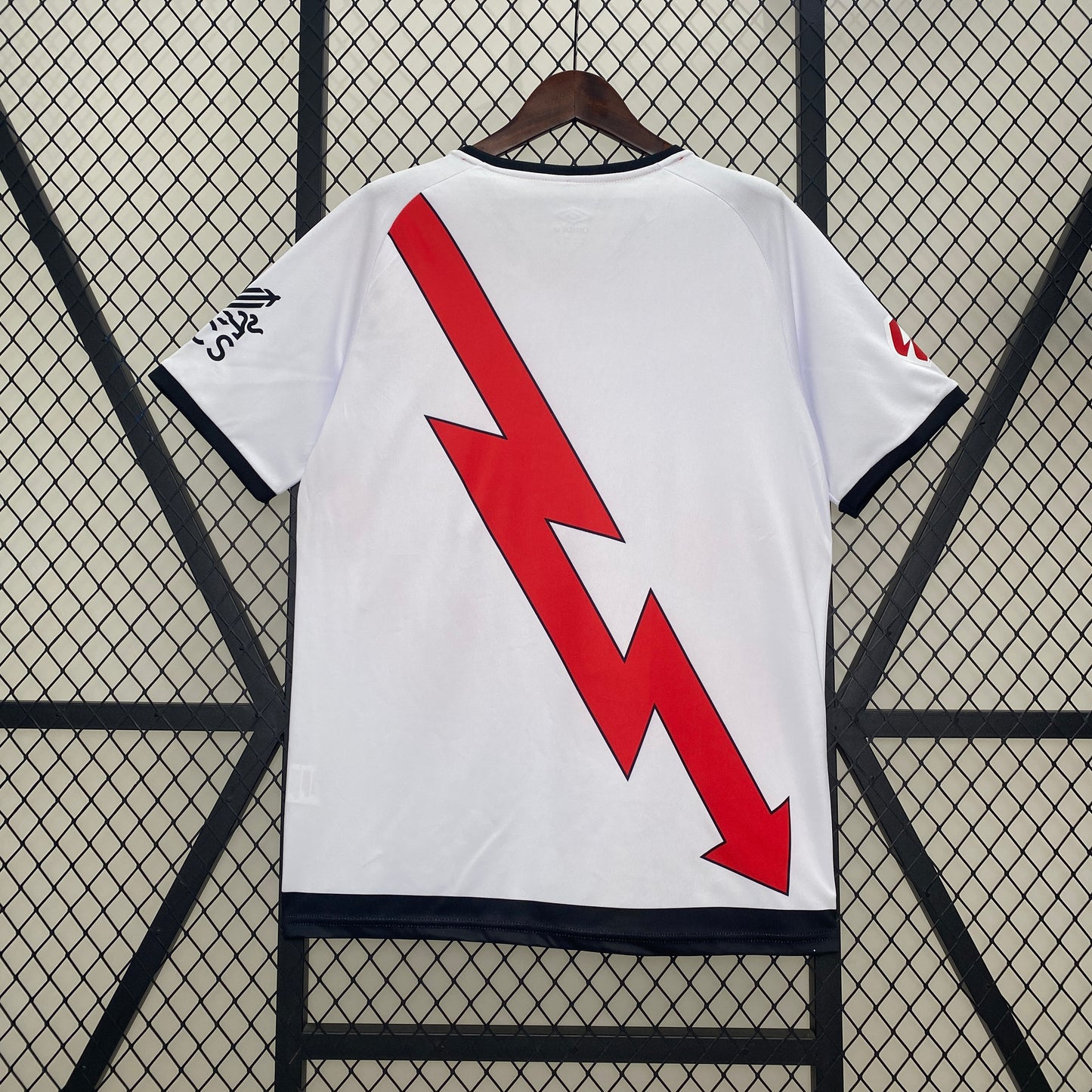 CAMISETA PRIMERA EQUIPACIÓN RAYO VALLECANO 24/25 VERSIÓN FAN