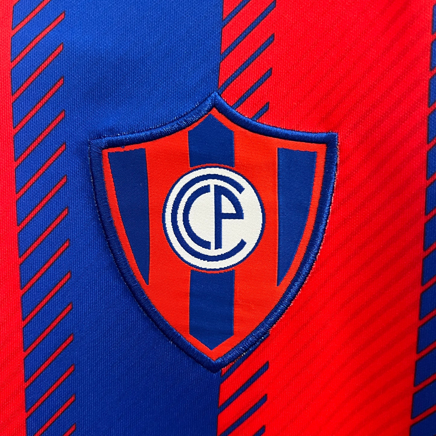 CAMISETA PRIMERA EQUIPACIÓN CERRO PORTEÑO 2024 VERSIÓN FAN