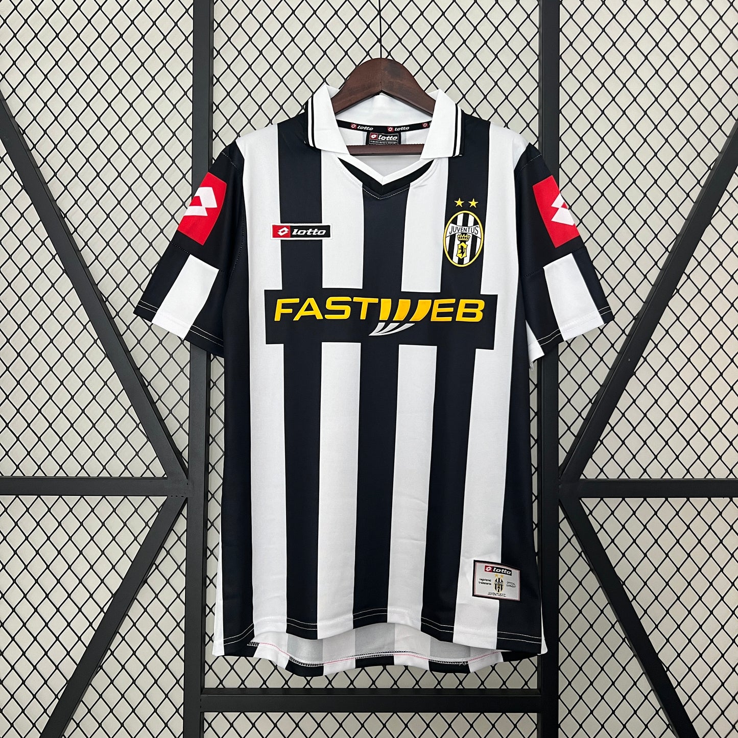 CAMISETA PRIMERA EQUIPACIÓN JUVENTUS 2001/02