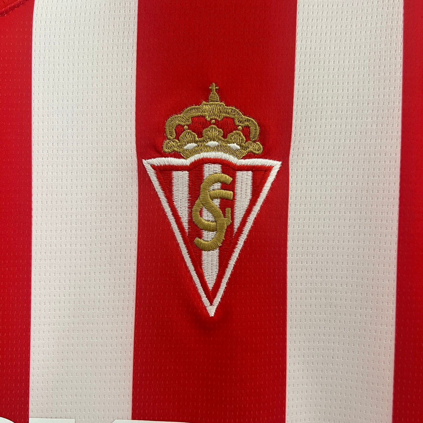 CAMISETA PRIMERA EQUIPACIÓN SPORTING DE GIJÓN 24/25 VERSIÓN FAN