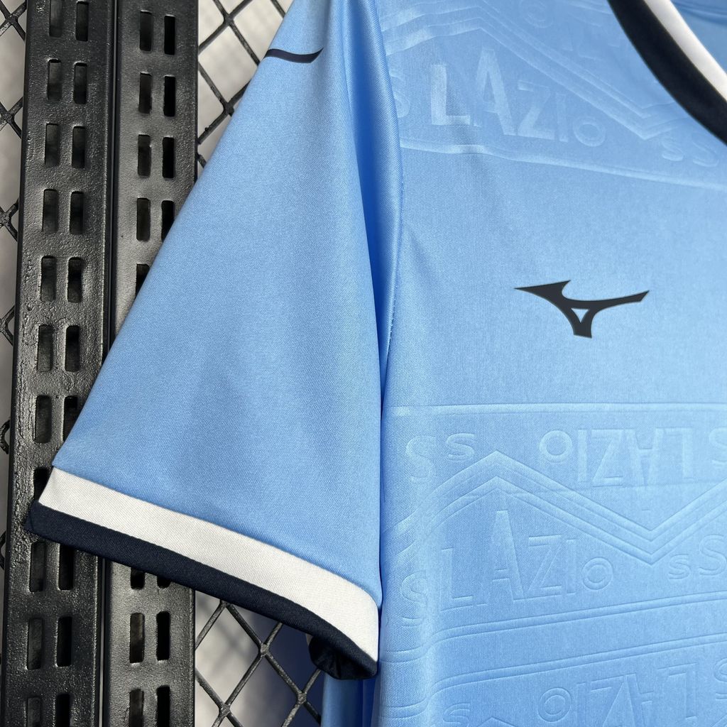 CAMISETA PRIMERA EQUIPACIÓN LAZIO 24/25 VERSIÓN FAN