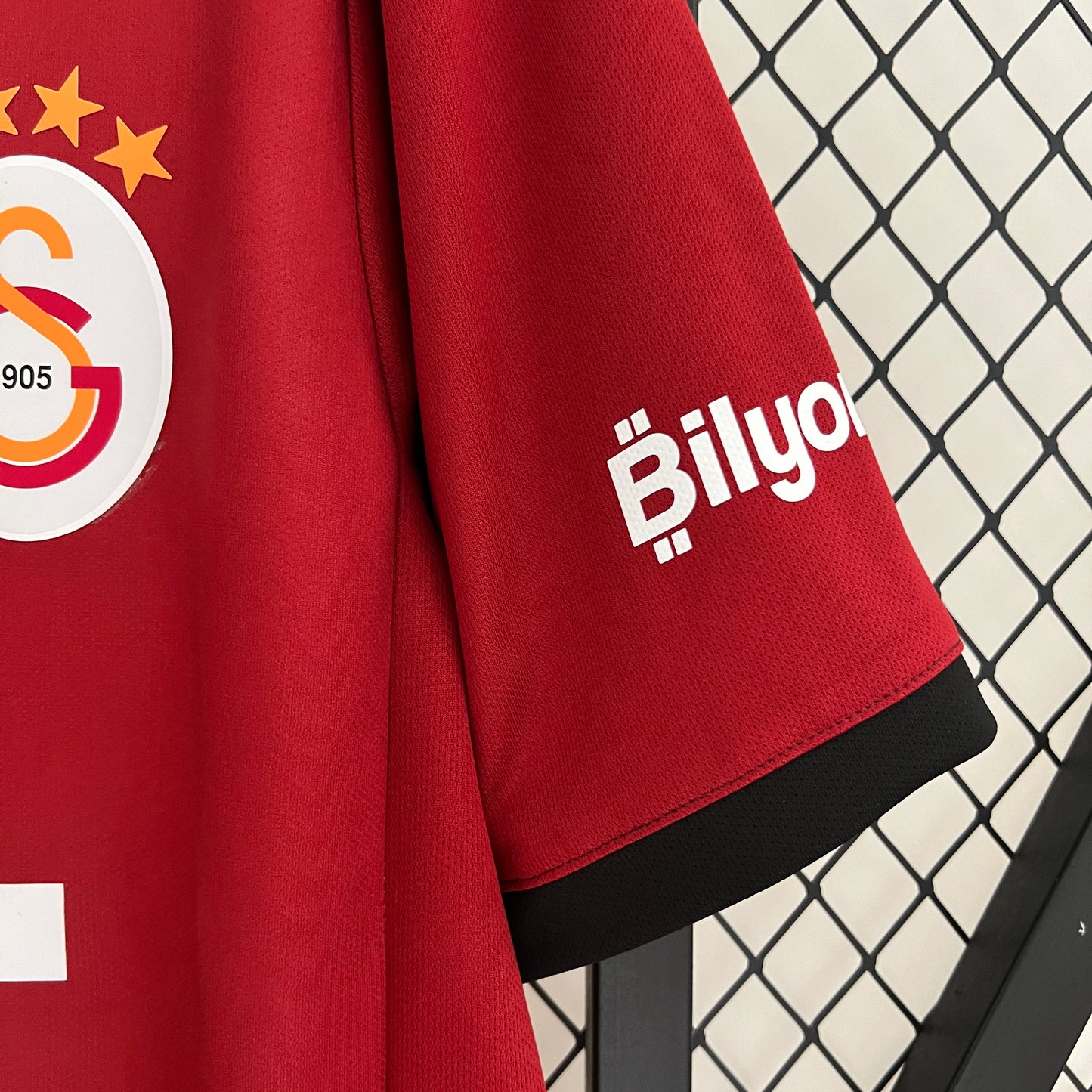 CAMISETA PRIMERA EQUIPACIÓN GALATASARAY 24/25 VERSIÓN FAN