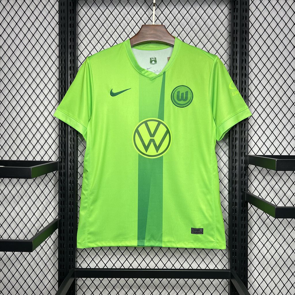 CAMISETA PRIMERA EQUIPACIÓN WOLFSBURGO 24/25 VERSIÓN FAN