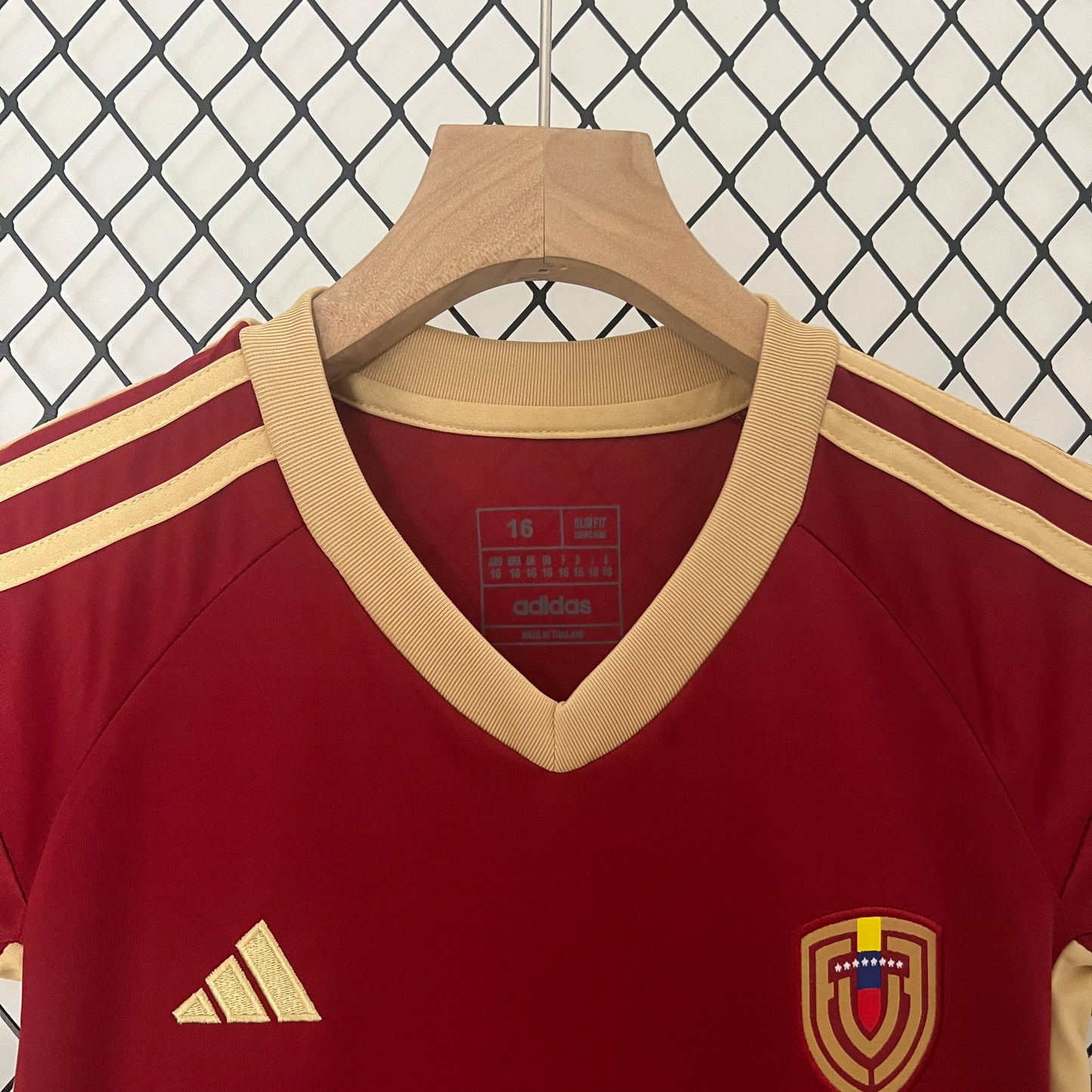 CAMISETA PRIMERA EQUIPACIÓN VENEZUELA 2024 VERSIÓN INFANTIL