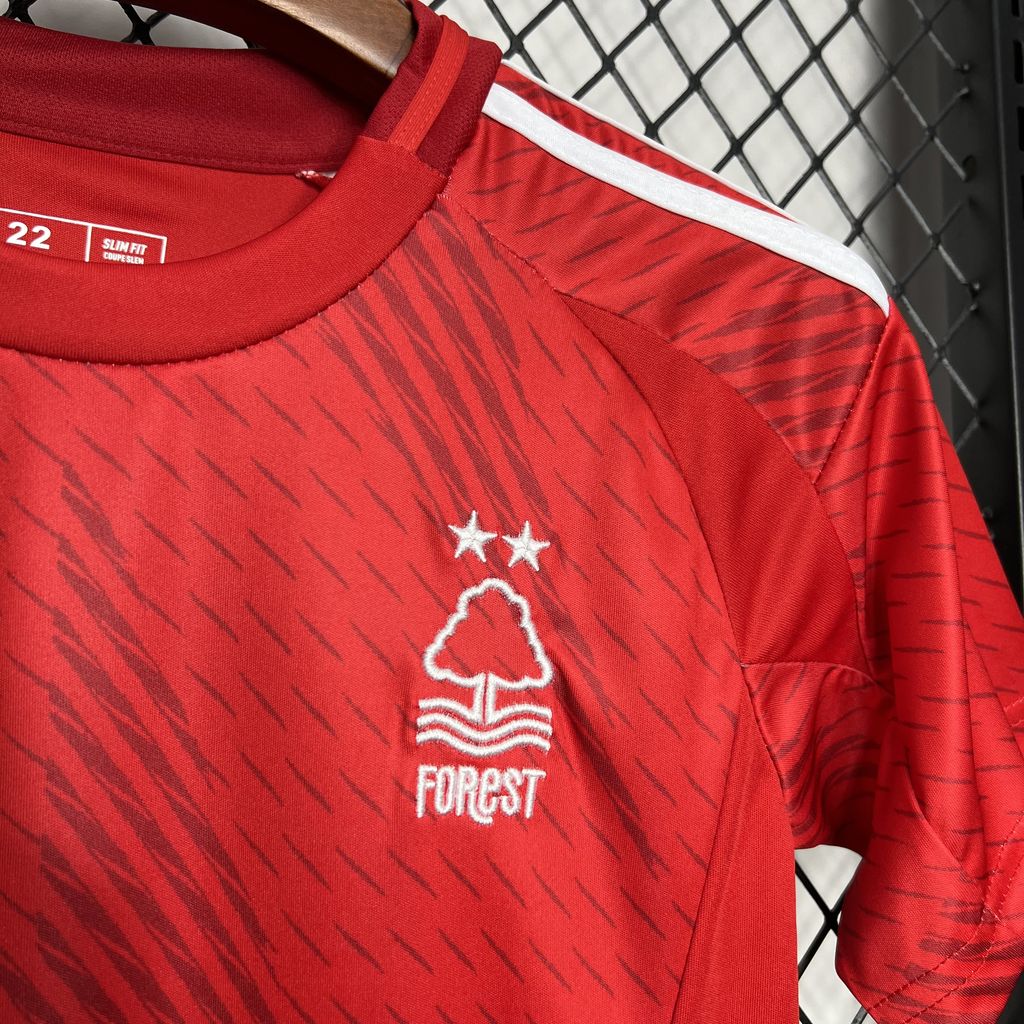 CAMISETA PRIMERA EQUIPACIÓN NOTTINGHAM FOREST 24/25 VERSIÓN INFANTIL