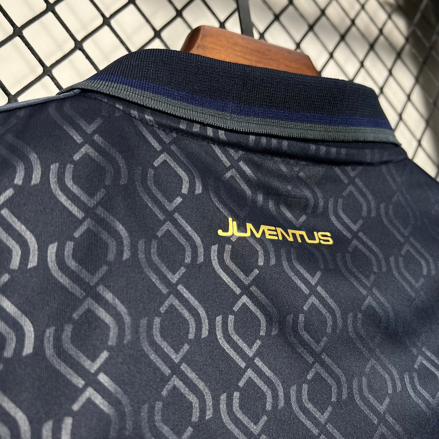 CAMISETA TERCERA EQUIPACIÓN JUVENTUS 24/25 VERSIÓN INFANTIL