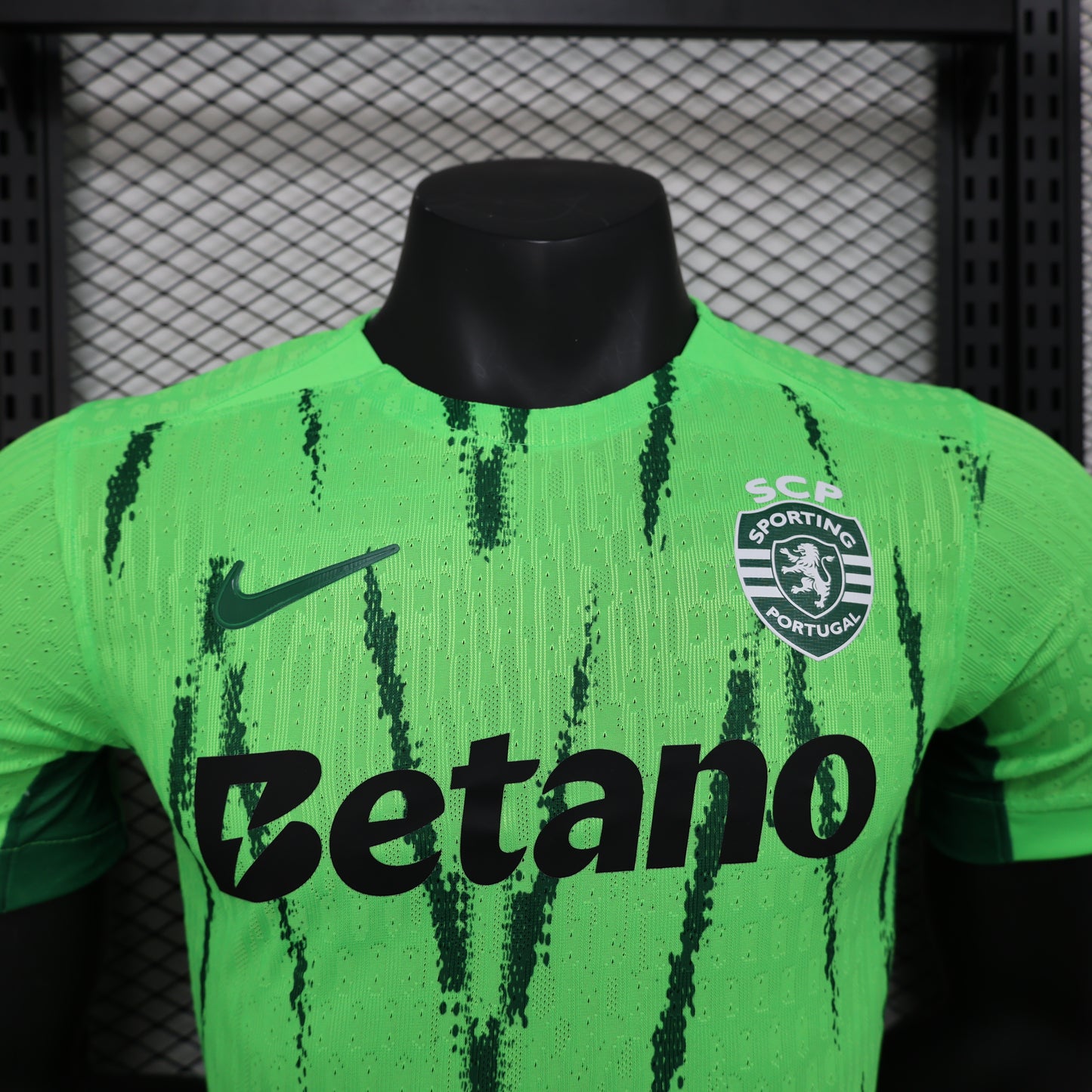 CAMISETA TERCERA EQUIPACIÓN SPORTING CP 24/25 VERSIÓN JUGADOR