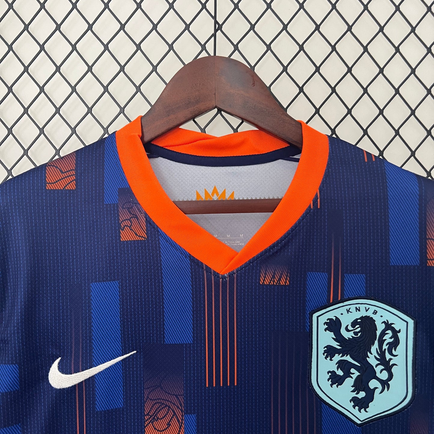 CAMISETA SEGUNDA EQUIPACIÓN PAÍSES BAJOS 2024 VERSIÓN FAN