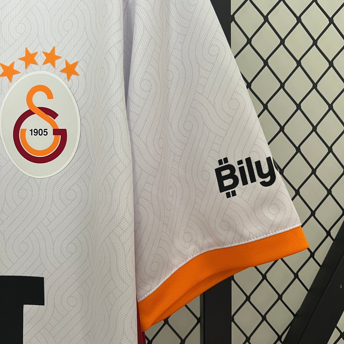 CAMISETA SEGUNDA EQUIPACIÓN GALATASARAY 24/25 VERSIÓN FAN