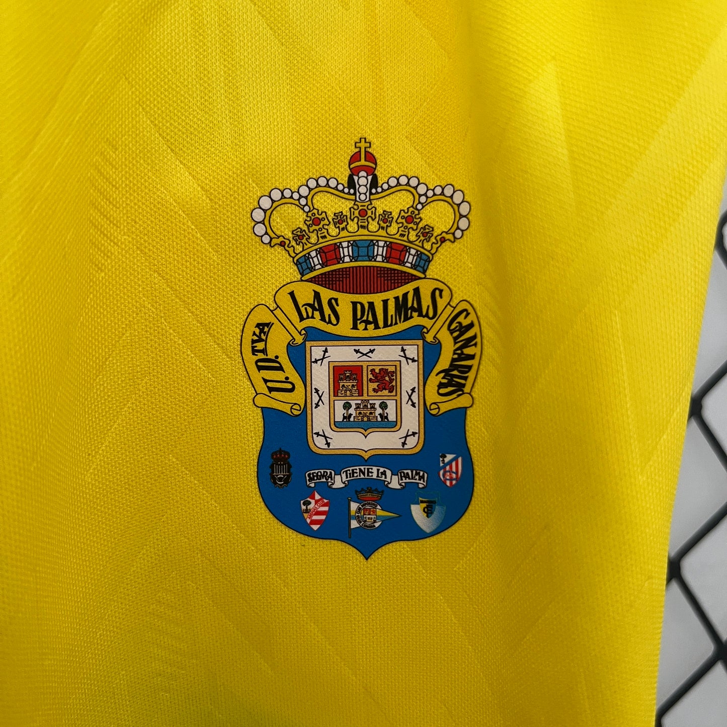 CAMISETA SEGUNDA EQUIPACIÓN U. D. LAS PALMAS 24/25 VERSIÓN INFANTIL