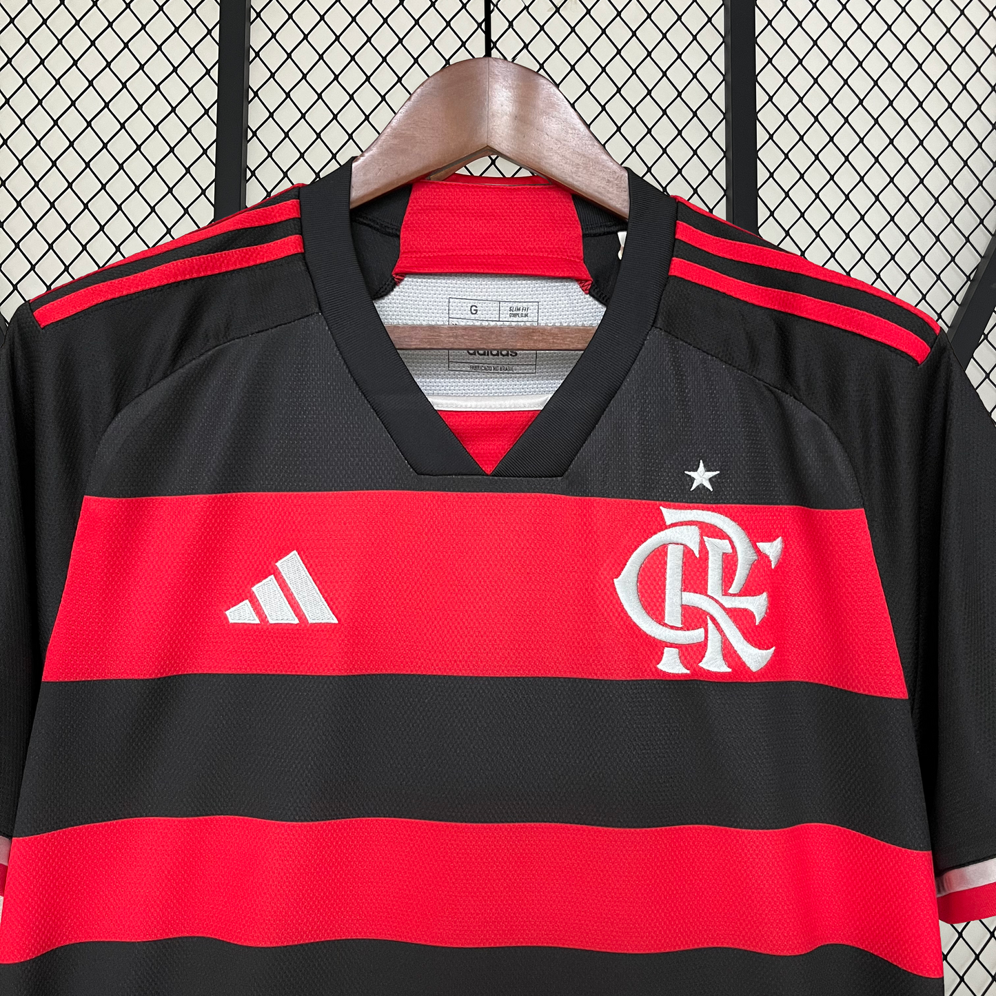 CAMISETA PRIMERA EQUIPACIÓN FLAMENGO 2024 VERSIÓN FAN