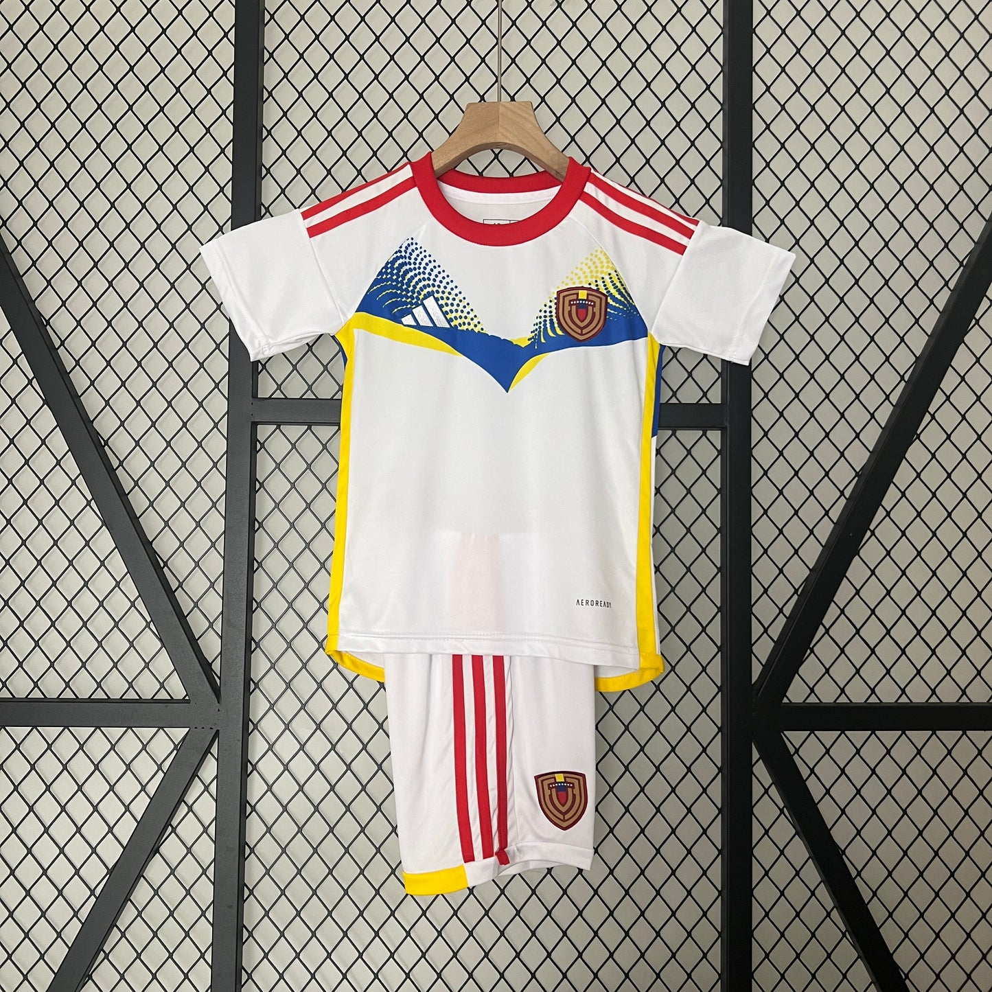 CAMISETA SEGUNDA EQUIPACIÓN VENEZUELA 2024 VERSIÓN INFANTIL