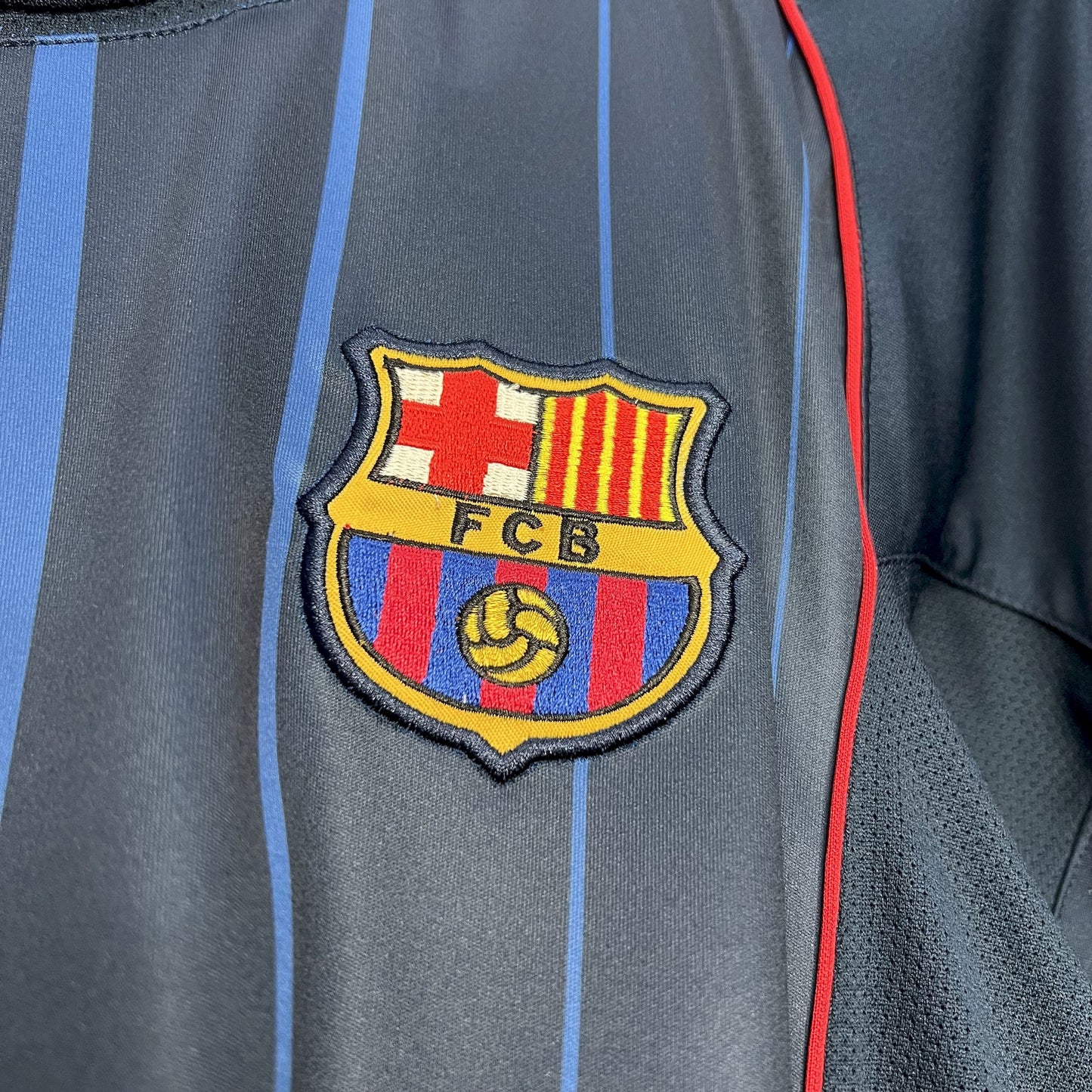 CAMISETA SEGUNDA EQUIPACIÓN BARCELONA 2004/05