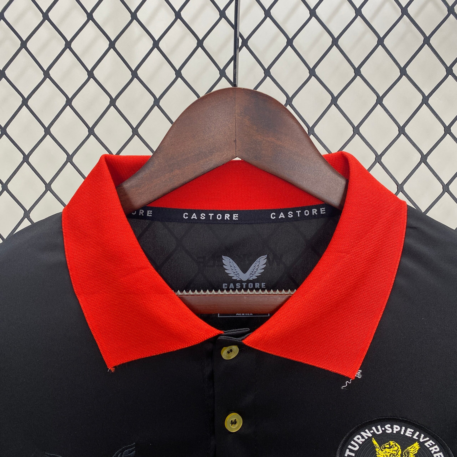 CAMISETA EDICIÓN ESPECIAL BAYER LEVERKUSEN 24/25 VERSIÓN FAN - Imagen 2