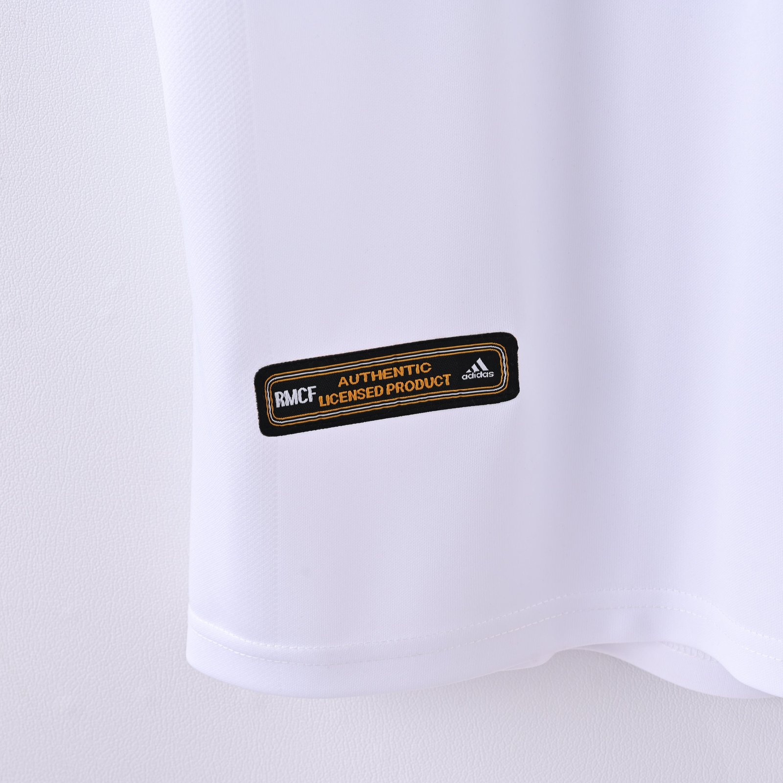 CAMISETA PRIMERA EQUIPACIÓN REAL MADRID 2001/02 - Imagen 7