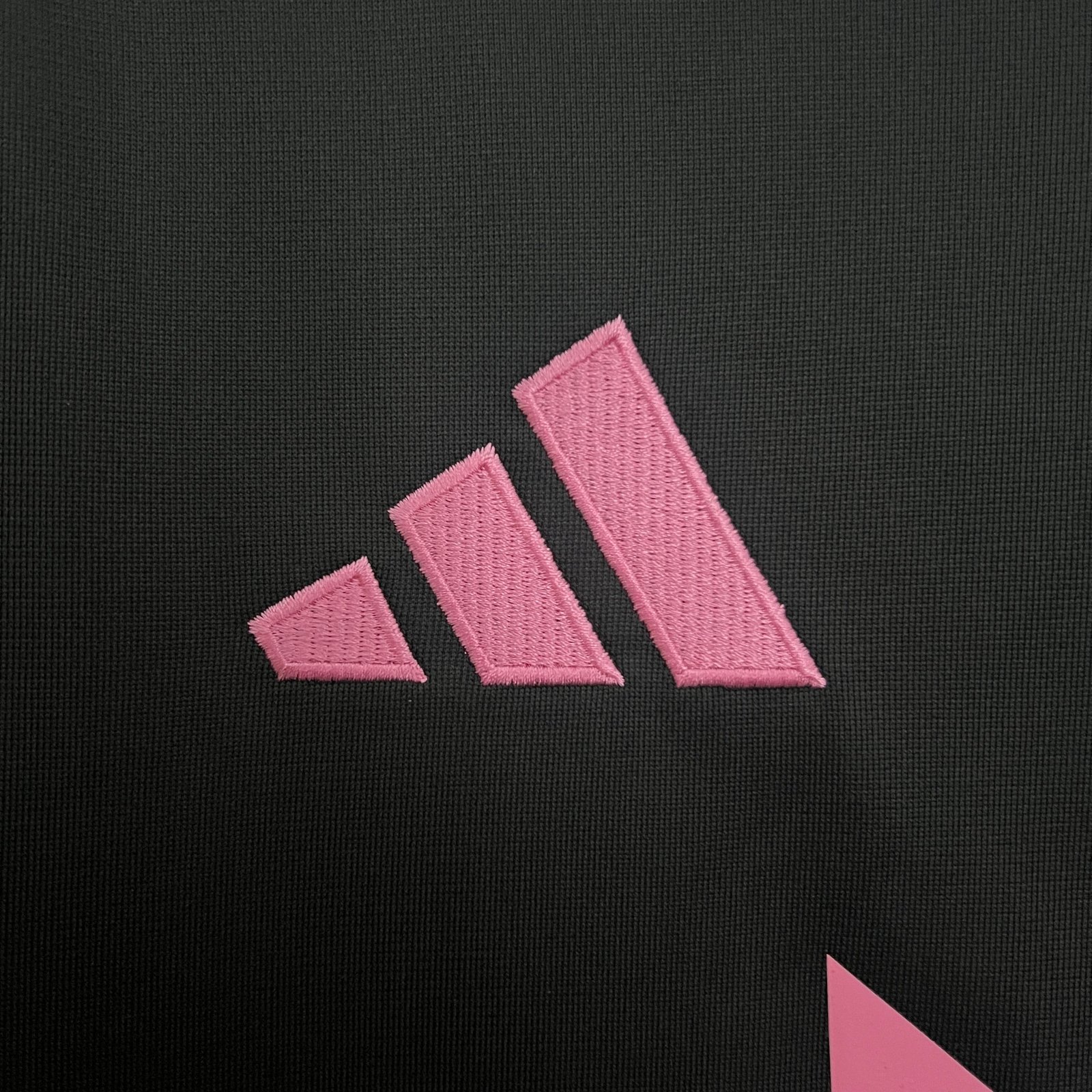 CAMISETA SEGUNDA EQUIPACIÓN INTER DE MIAMI 2025 VERSIÓN FAN - Imagen 3