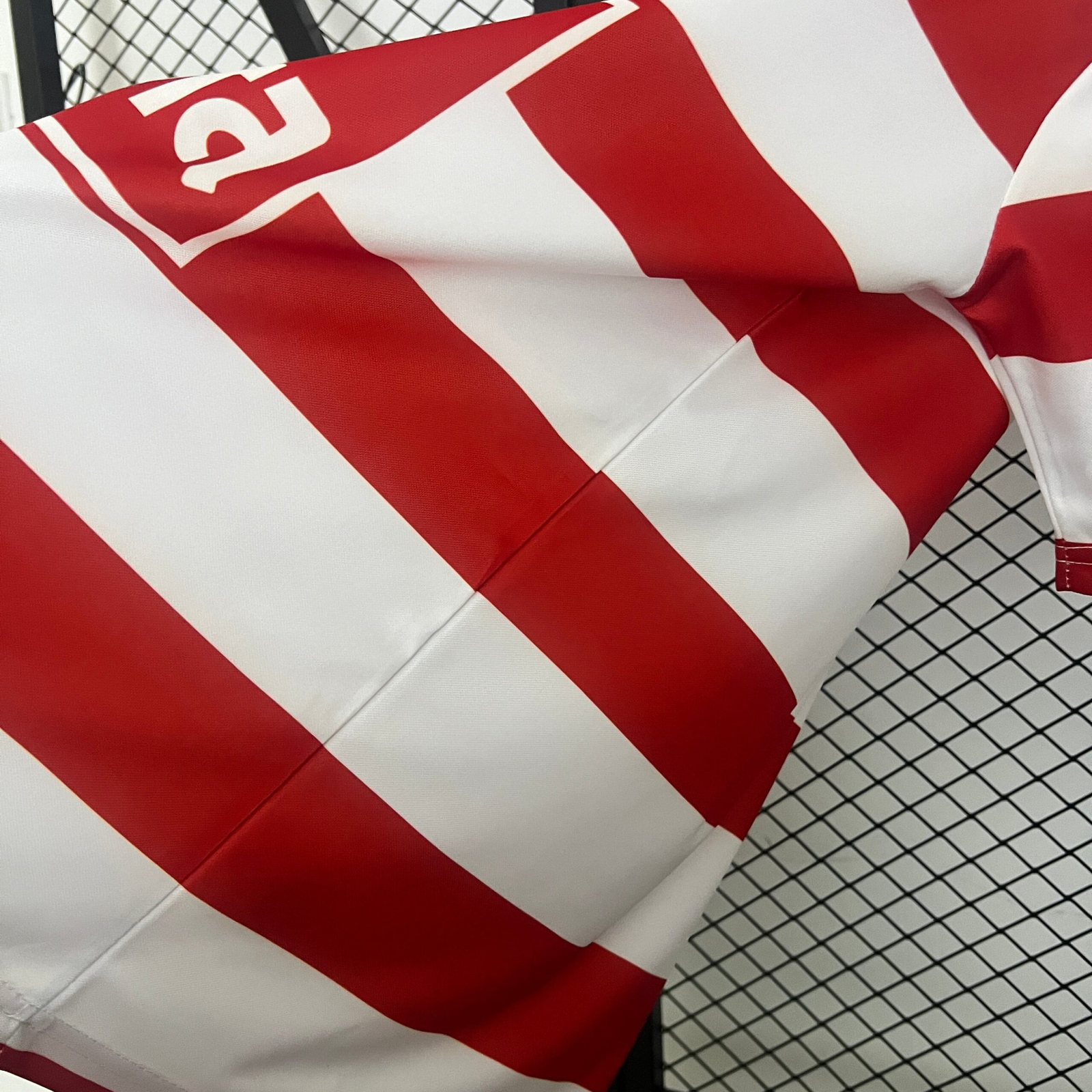 CAMISETA PRIMERA EQUIPACIÓN GRANADA 1996/98 - Imagen 5
