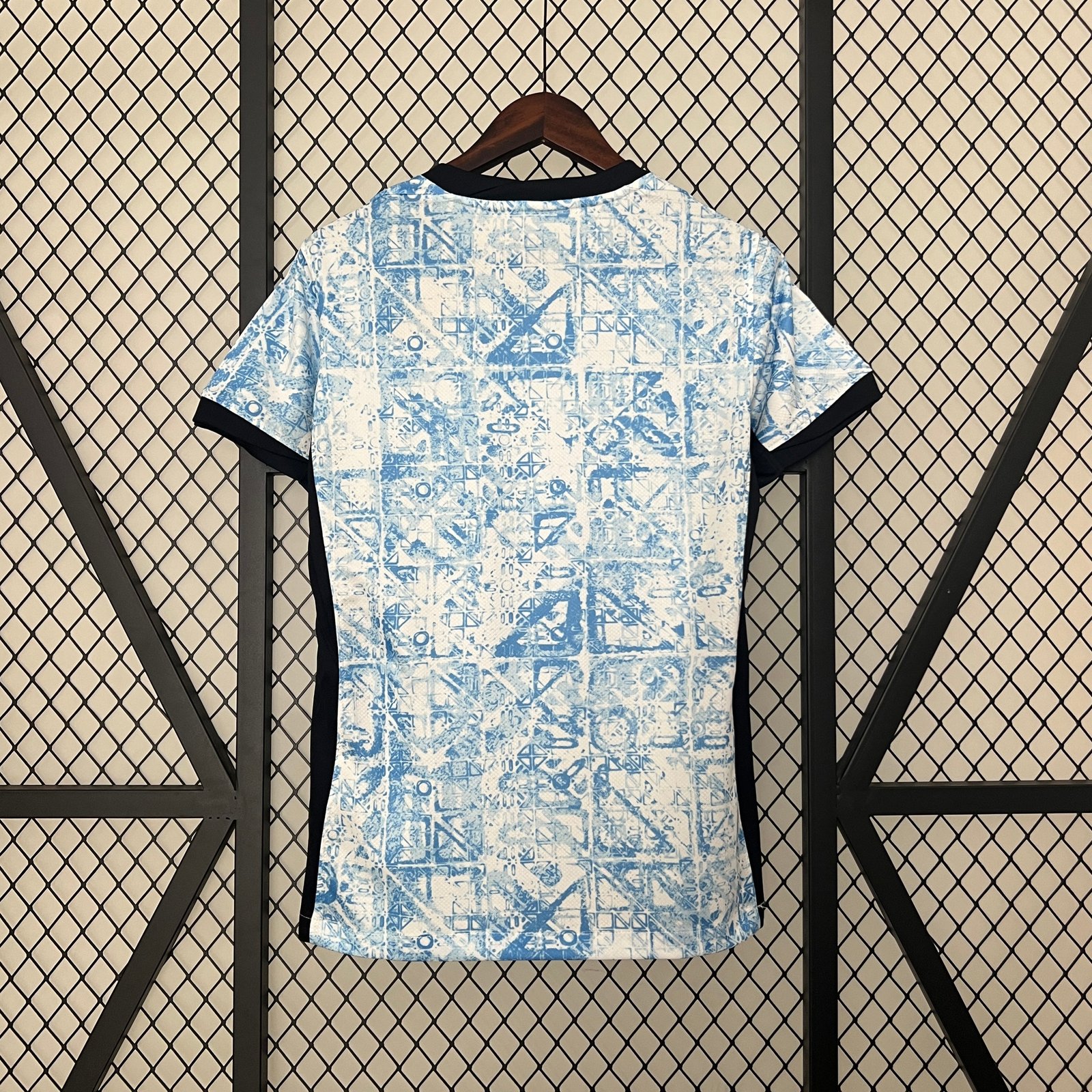 CAMISETA SEGUNDA EQUIPACIÓN PORTUGAL 2024 VERSIÓN FEMENINA - Imagen 8