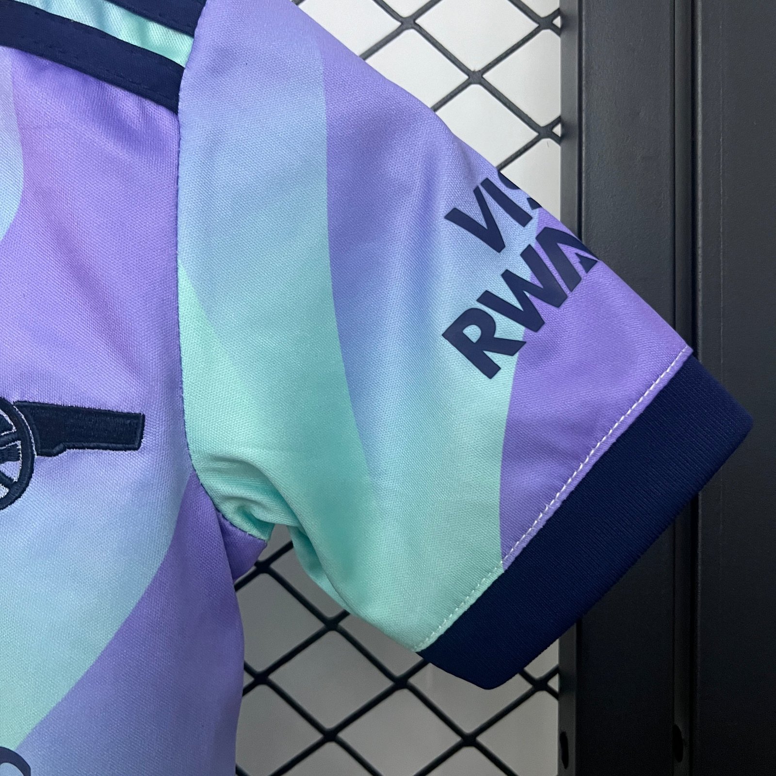 CAMISETA TERCERA EQUIPACIÓN ARSENAL 24/25 VERSIÓN INFANTIL - Imagen 5