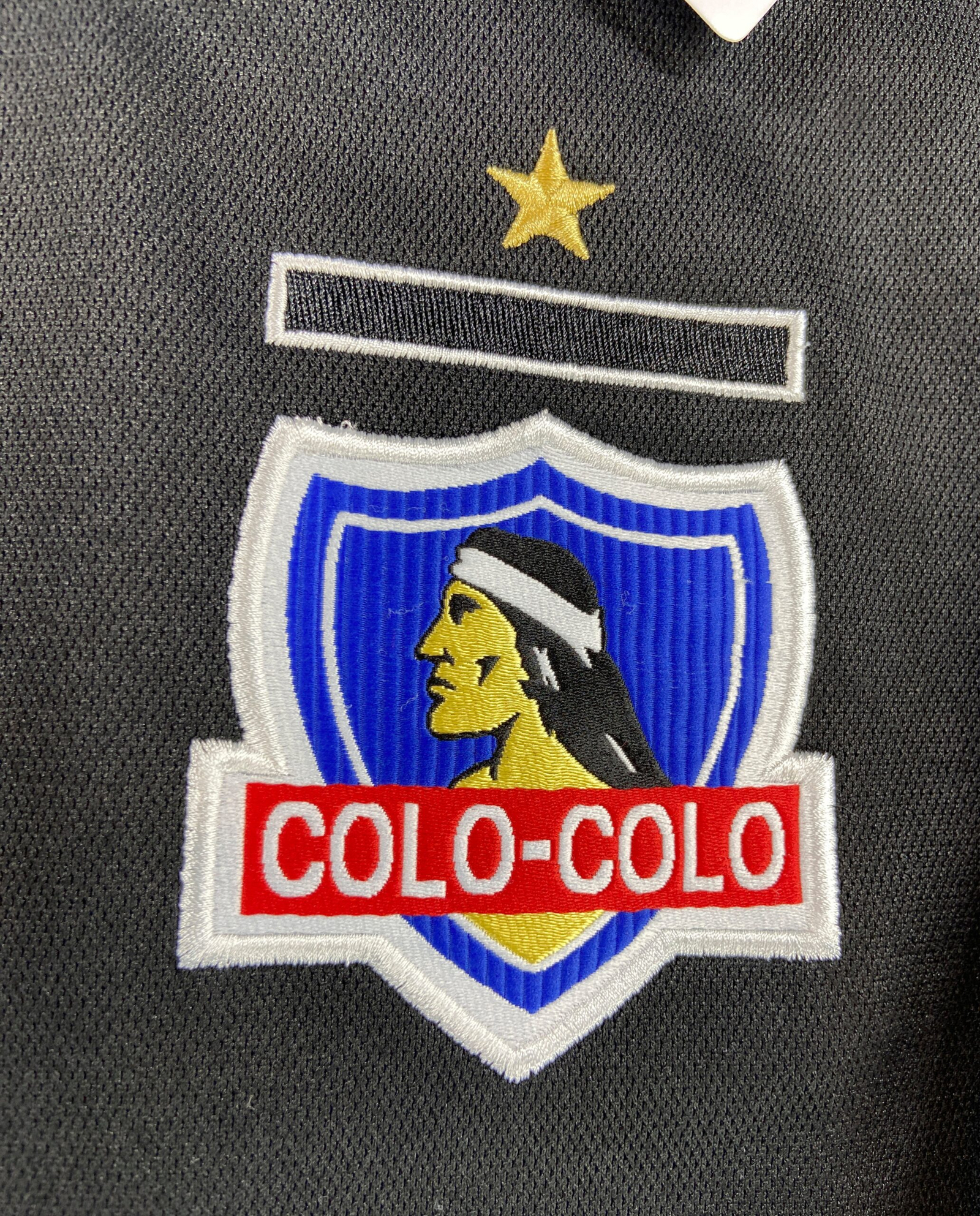 CAMISETA SEGUNDA EQUIPACIÓN COLO COLO 2022 VERSIÓN FAN - Imagen 5