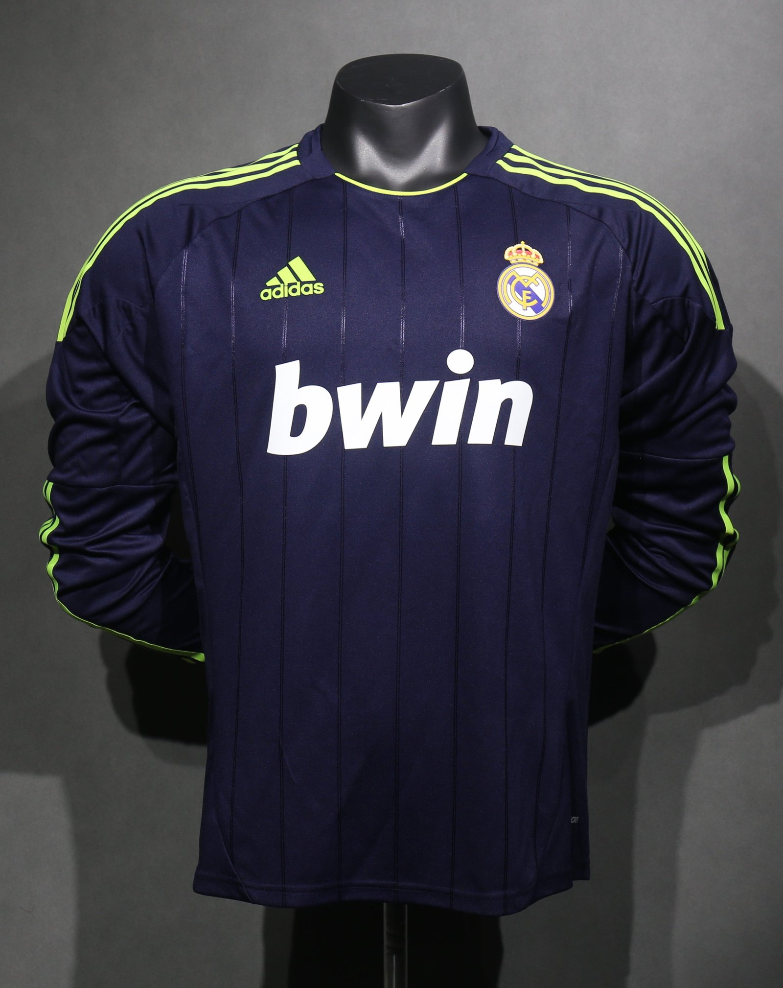 CAMISETA SEGUNDA EQUIPACIÓN REAL MADRID 2012/13 - Imagen 11