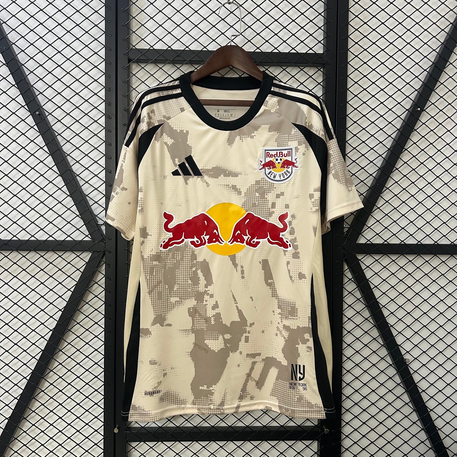 CAMISETA SEGUNDA EQUIPACIÓN NEW YORK RED BULLS FC 2025 VERSIÓN FAN
