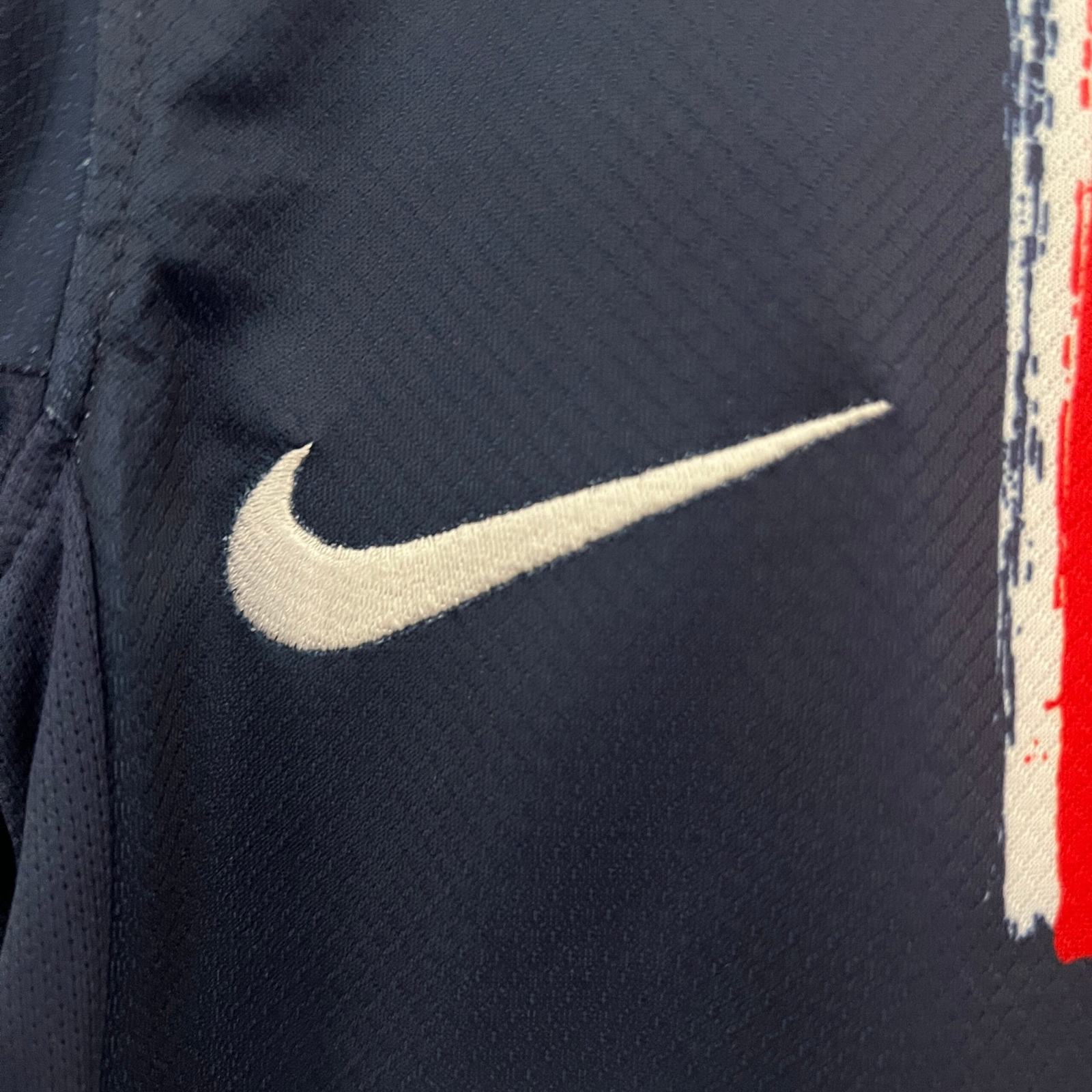 CAMISETA PRIMERA EQUIPACIÓN PSG 24/25 VERSIÓN INFANTIL - Imagen 3