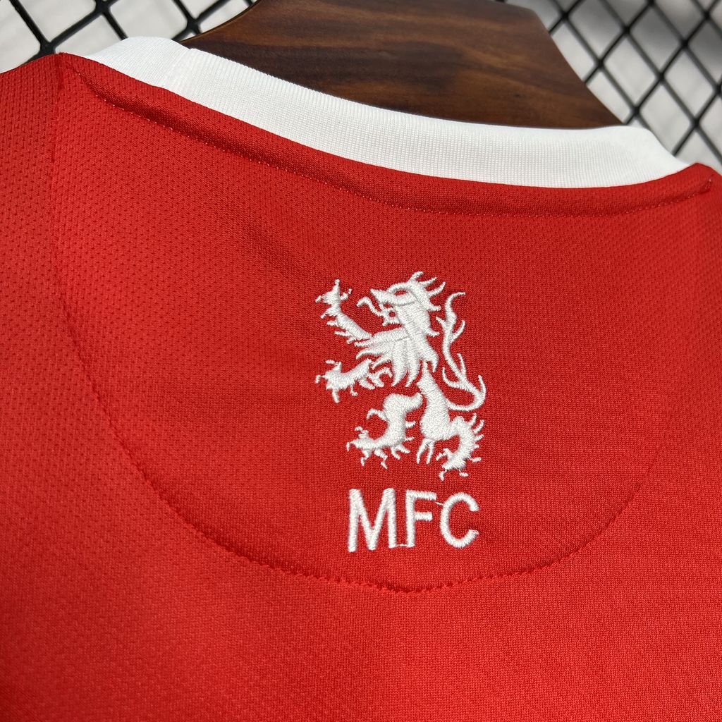 CAMISETA PRIMERA EQUIPACIÓN MIDDLESBROUGH 24/25 VERSIÓN FAN - Imagen 7