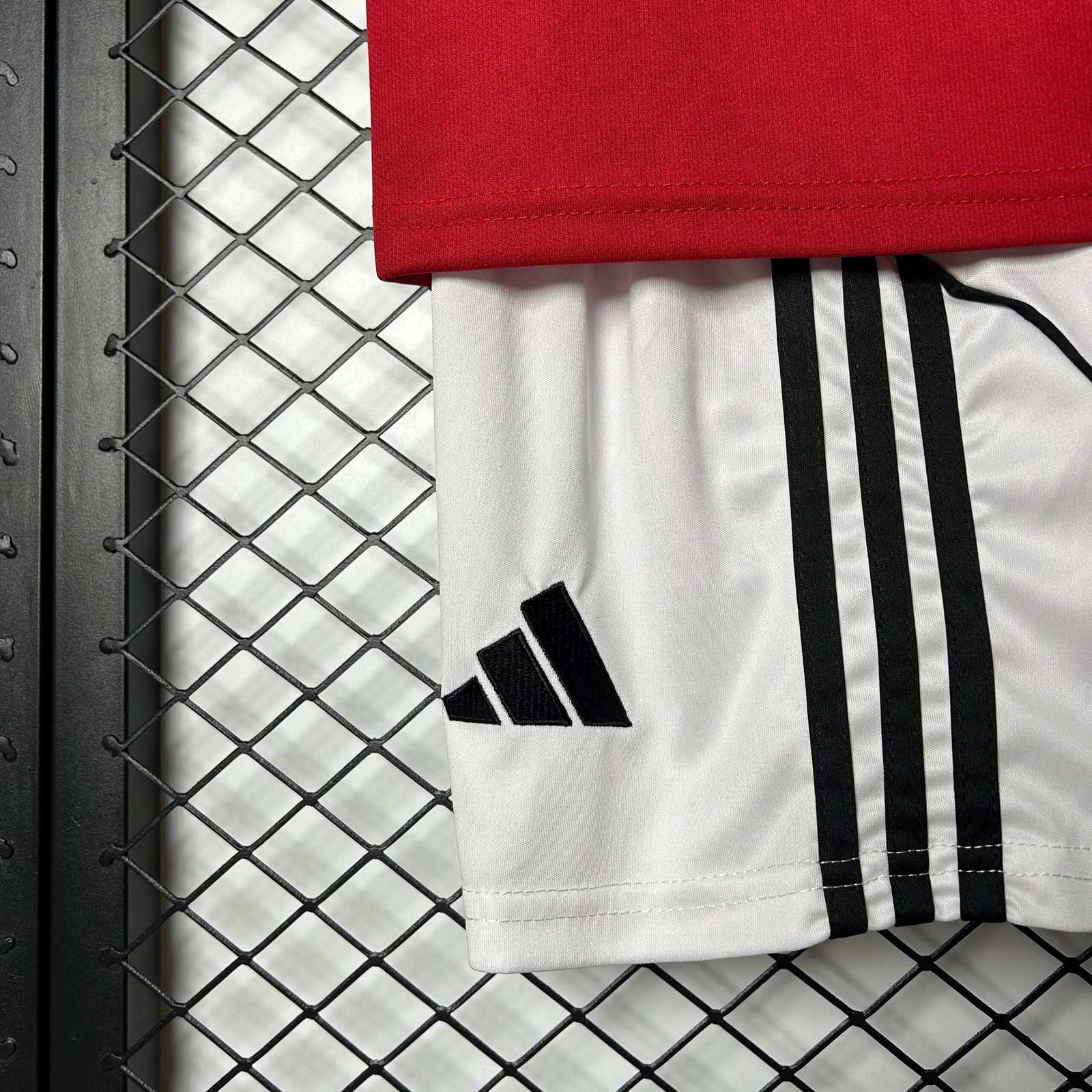 CAMISETA PRIMERA EQUIPACIÓN MANCHESTER UNITED 25/26 VERSIÓN INFANTIL - Imagen 9