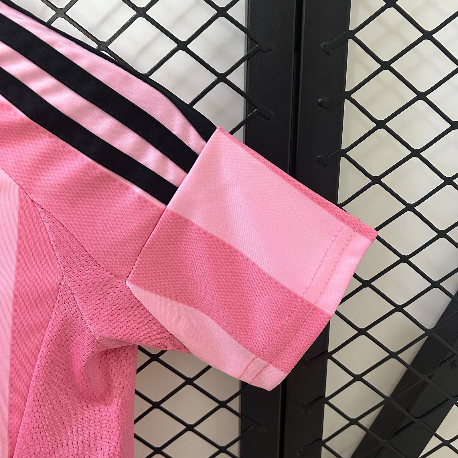 CAMISETA PRIMERA EQUIPACIÓN INTER DE MIAMI 2025 VERSIÓN INFANTIL - Imagen 5