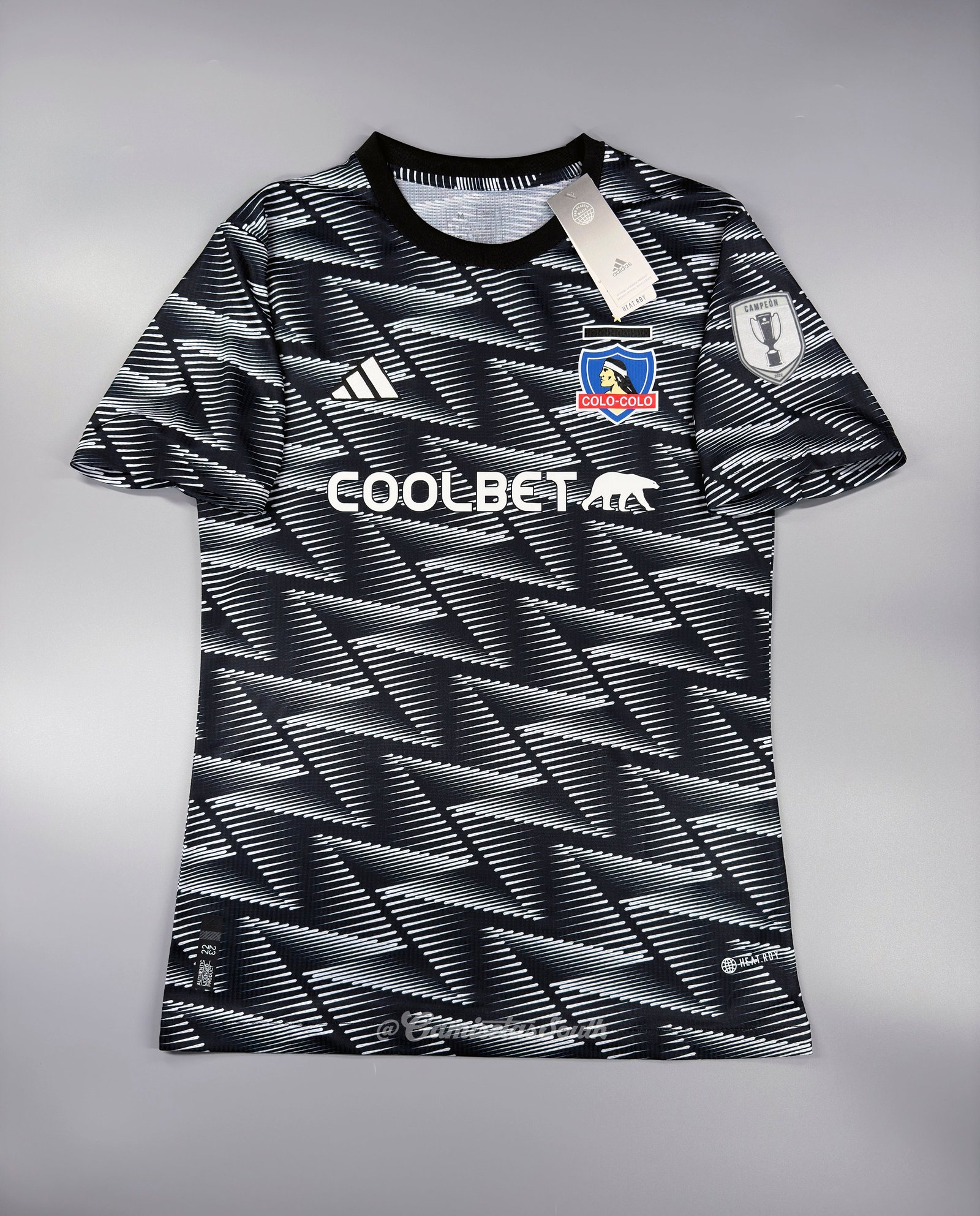 CAMISETA CUARTA EQUIPACIÓN COLO COLO 2023 VERSIÓN JUGADOR - Imagen 2