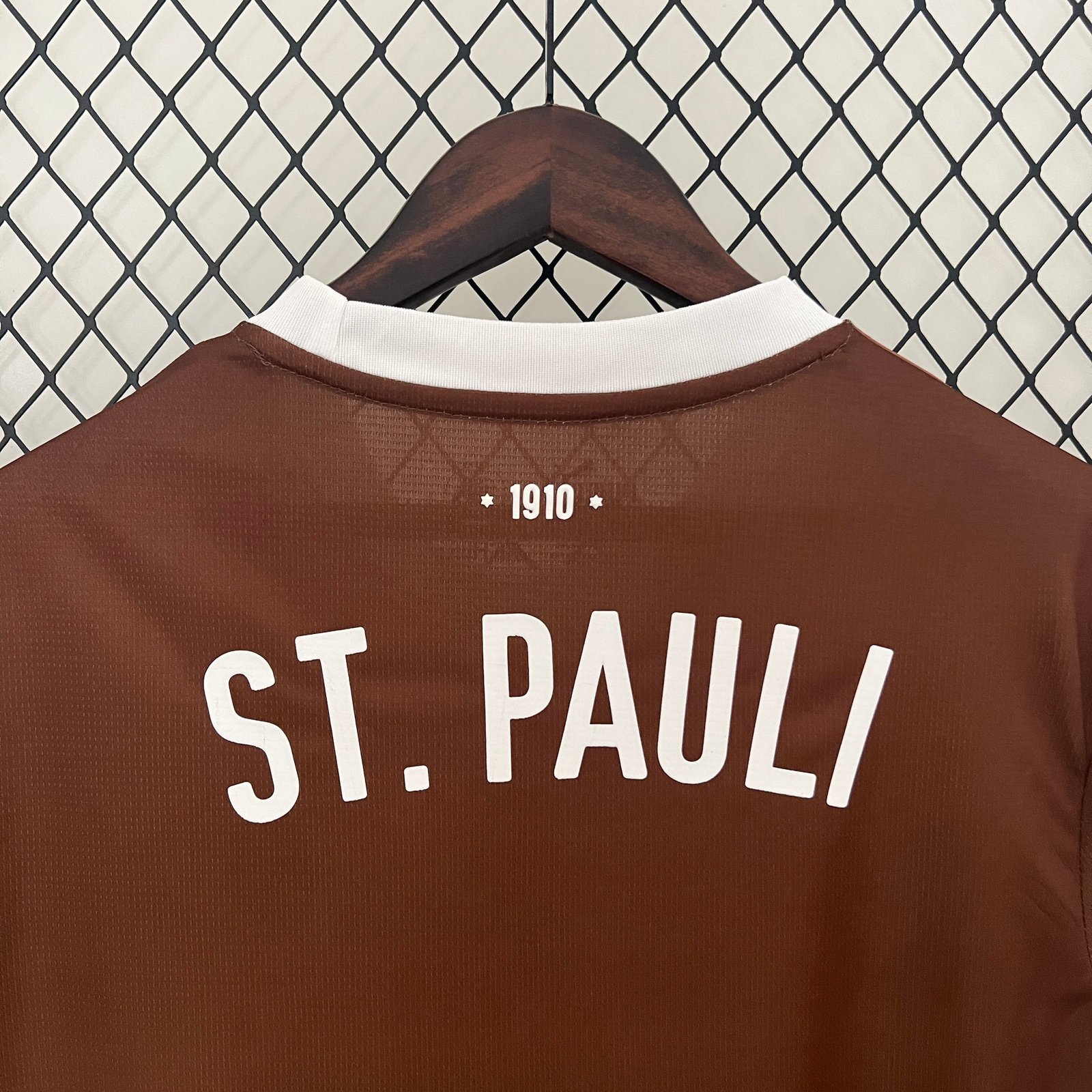 CAMISETA PRIMERA EQUIPACIÓN ST PAULI 24/25 VERSIÓN FAN - Imagen 10