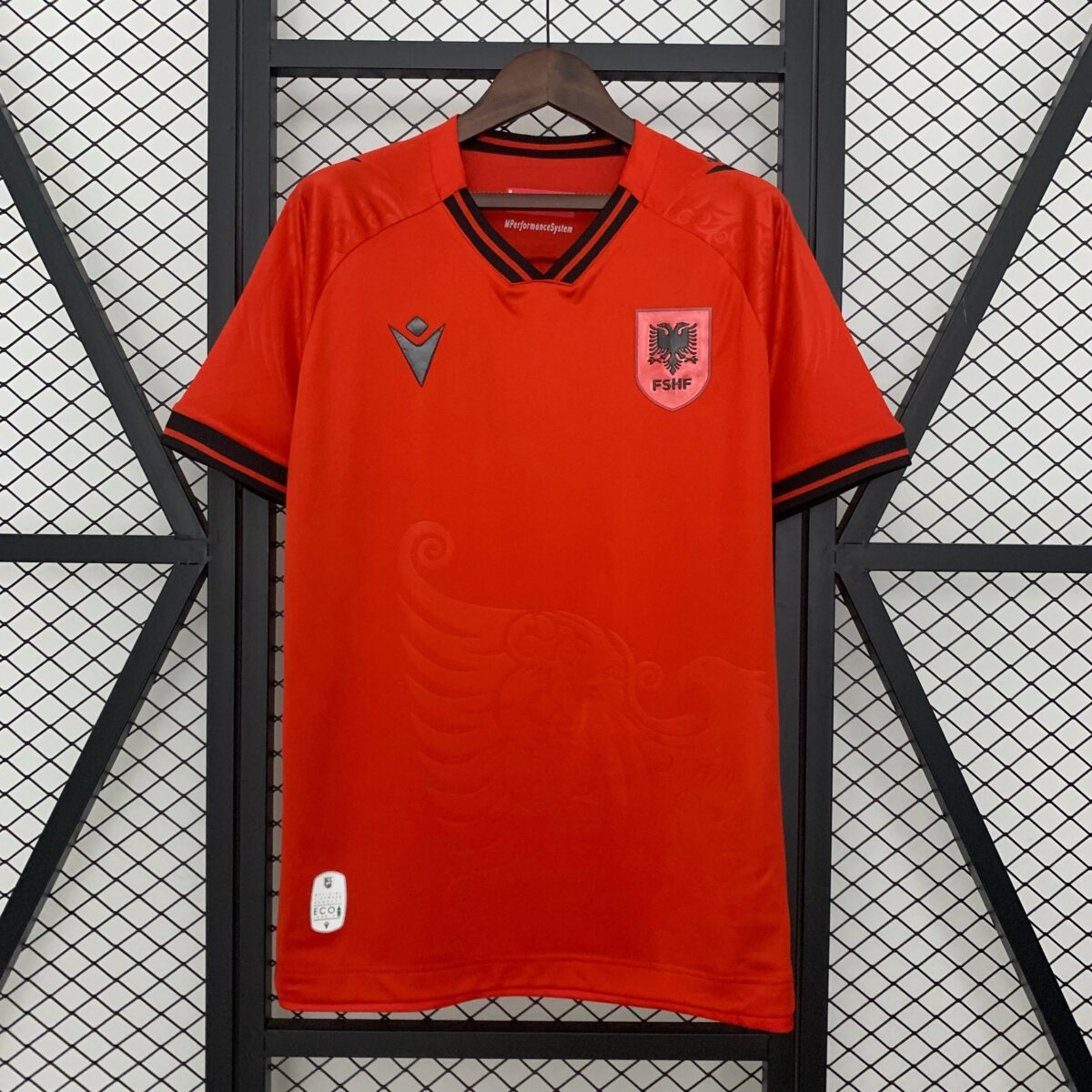 CAMISETA PRIMERA EQUIPACIÓN ALBANIA 2025 VERSIÓN FAN