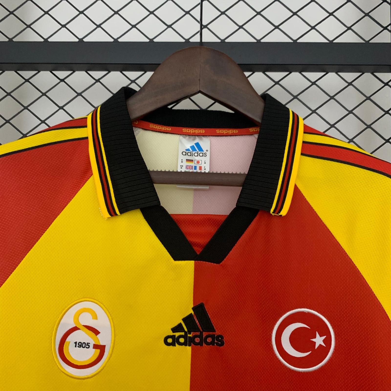 CAMISETA PRIMERA EQUIPACIÓN GALATASARAY 1998/99 - Imagen 2