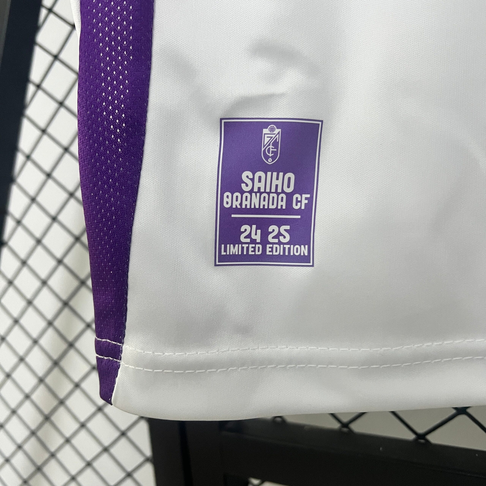 CAMISETA EDICIÓN ESPECIAL GRANADA 24/25 VERSIÓN FAN - Imagen 7