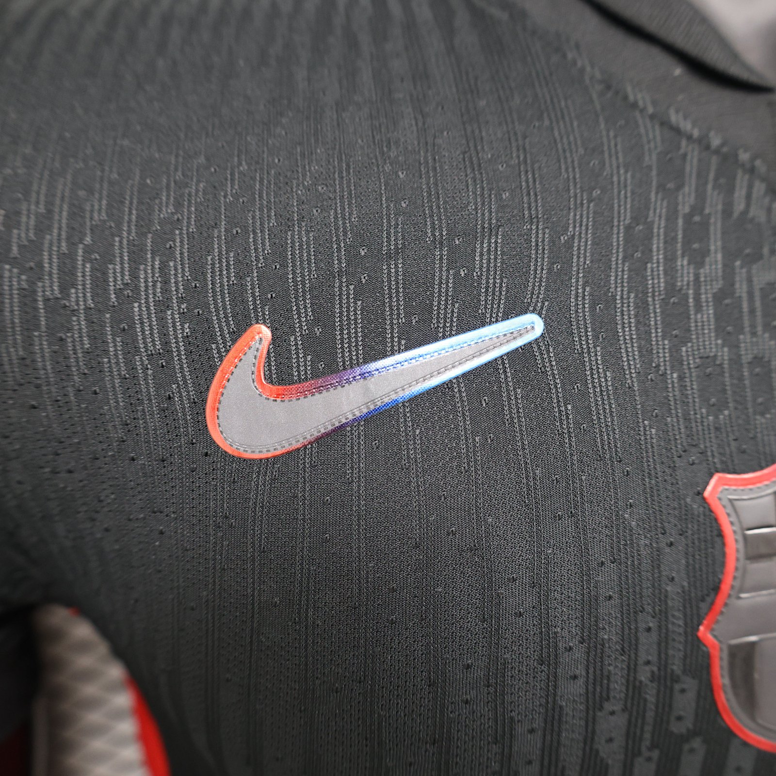 CAMISETA SEGUNDA EQUIPACIÓN BARCELONA 24/25 VERSIÓN JUGADOR - Imagen 4