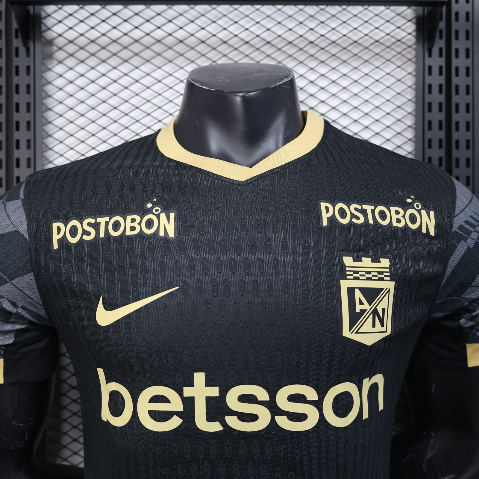 CAMISETA SEGUNDA EQUIPACIÓN ATLÉTICO NACIONAL 2025 VERSIÓN JUGADOR - Imagen 2