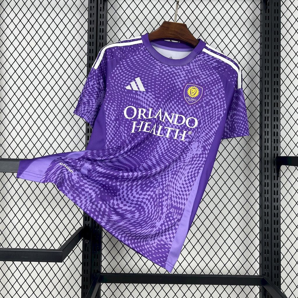 CAMISETA PRIMERA EQUIPACIÓN ORLANDO CITY 2025 VERSIÓN FAN