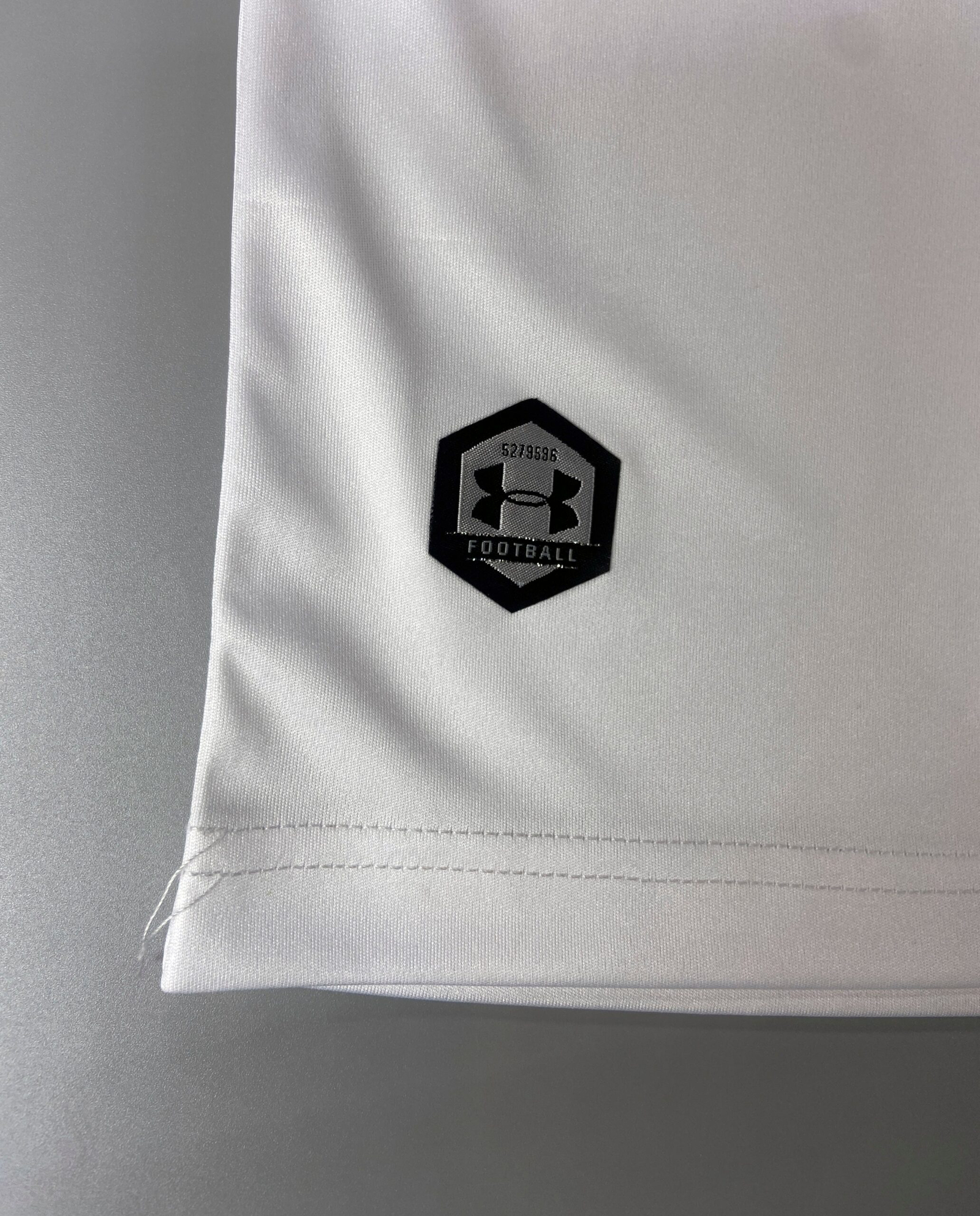 CAMISETA PRIMERA EQUIPACIÓN U. CATÓLICA 2022 VERSIÓN FAN - Imagen 5