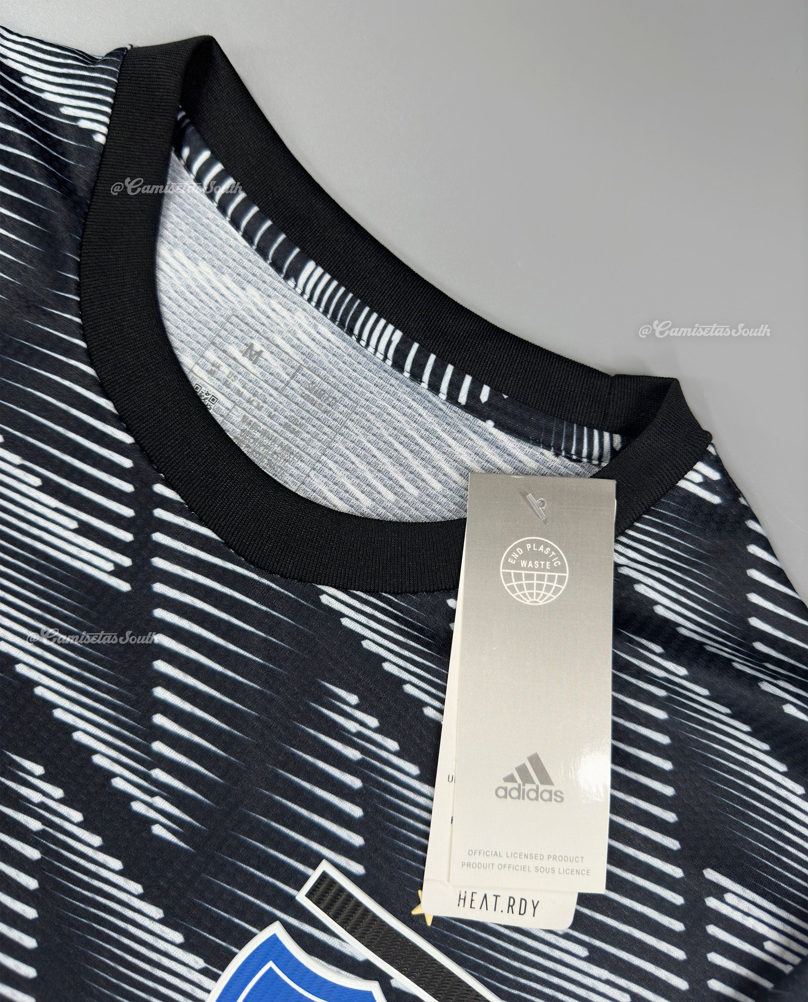 CAMISETA CUARTA EQUIPACIÓN COLO COLO 2023 VERSIÓN JUGADOR - Imagen 3