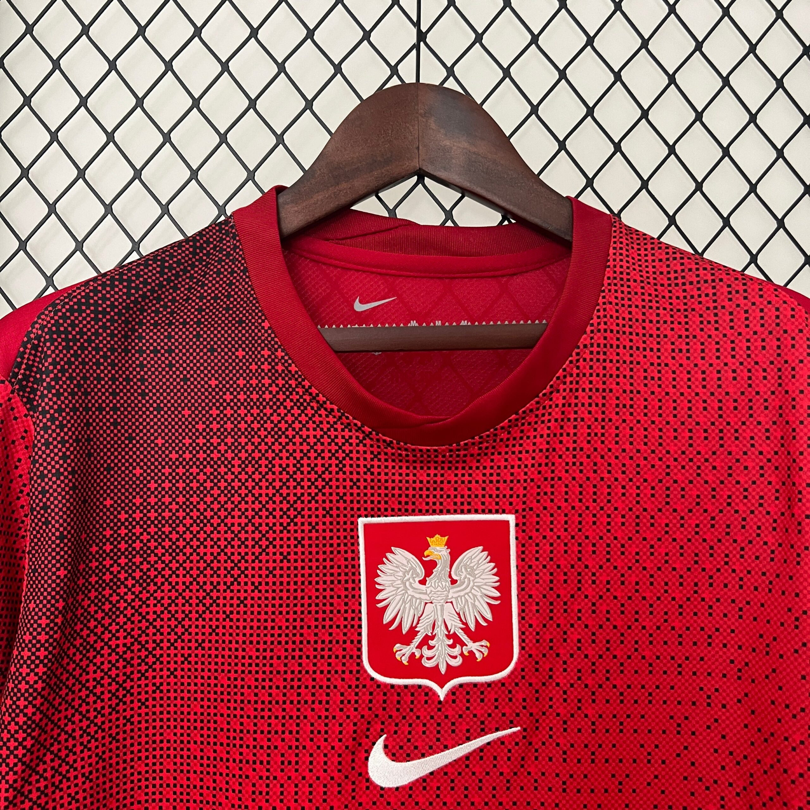 CAMISETA SEGUNDA EQUIPACIÓN POLONIA 2024 VERSIÓN FAN - Imagen 2