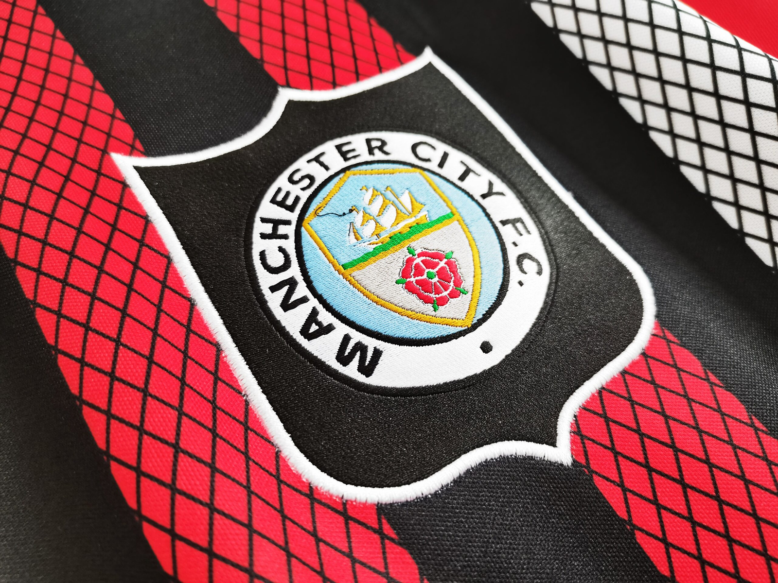 CAMISETA SEGUNDA EQUIPACIÓN MANCHESTER CITY 1994/96 - Imagen 5
