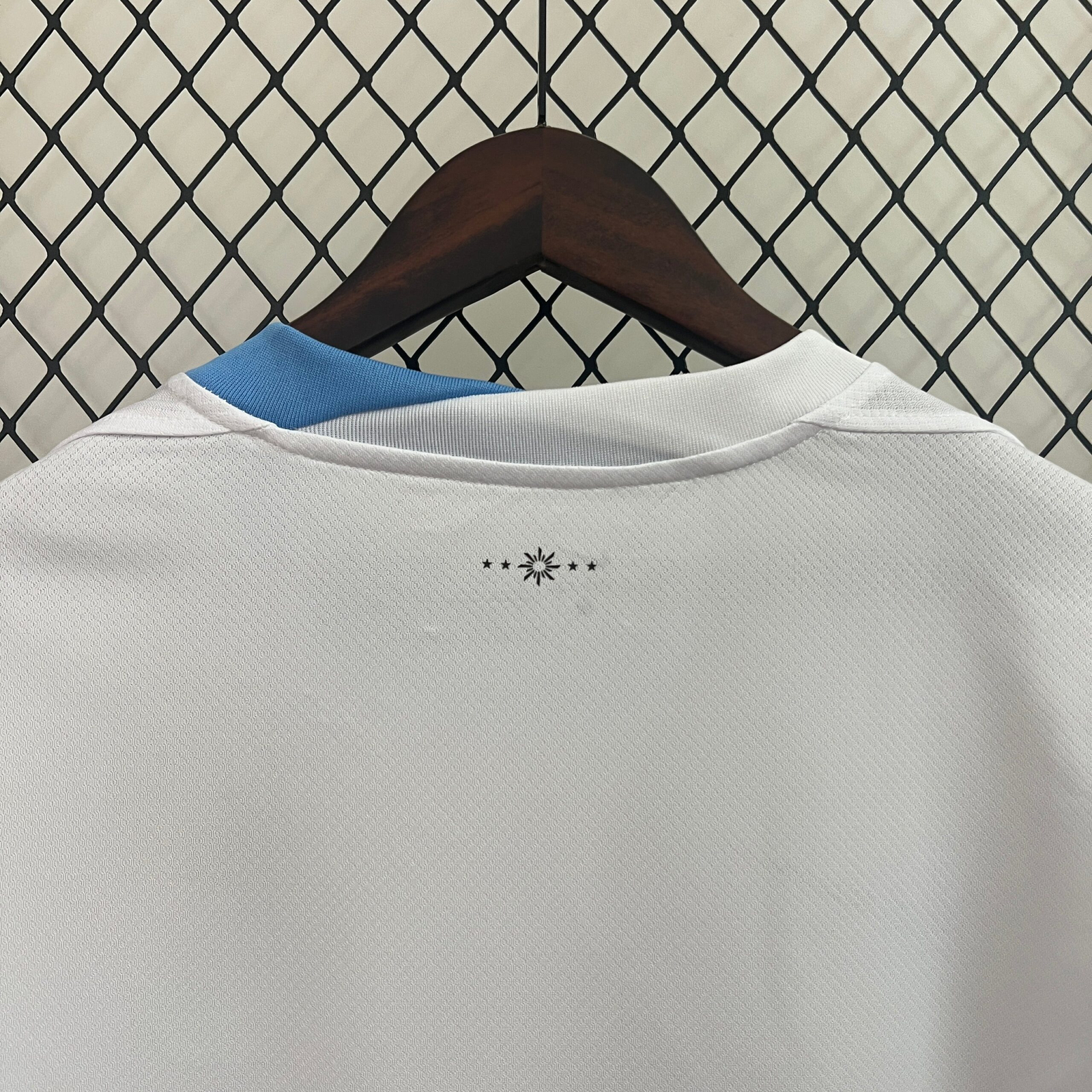 CAMISETA SEGUNDA EQUIPACIÓN URUGUAY 2024 VERSIÓN FAN - Imagen 9